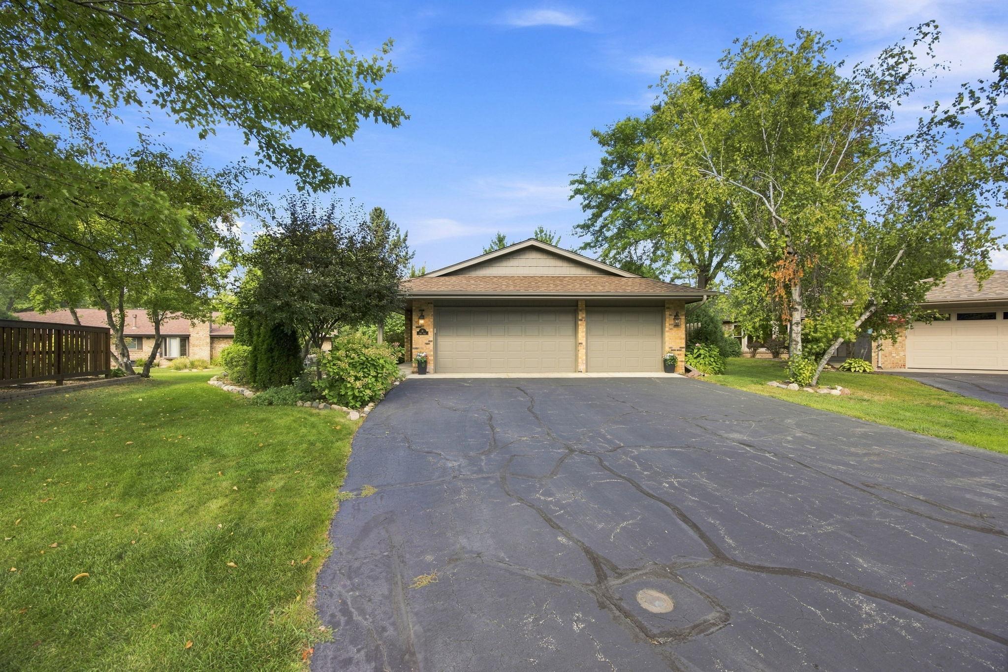 View of Residential at 38 Jewel Lane, Plymouth MN 55447, Plymouth (21 of 25) - Mike Wilen | Minnesota Team Real Estate