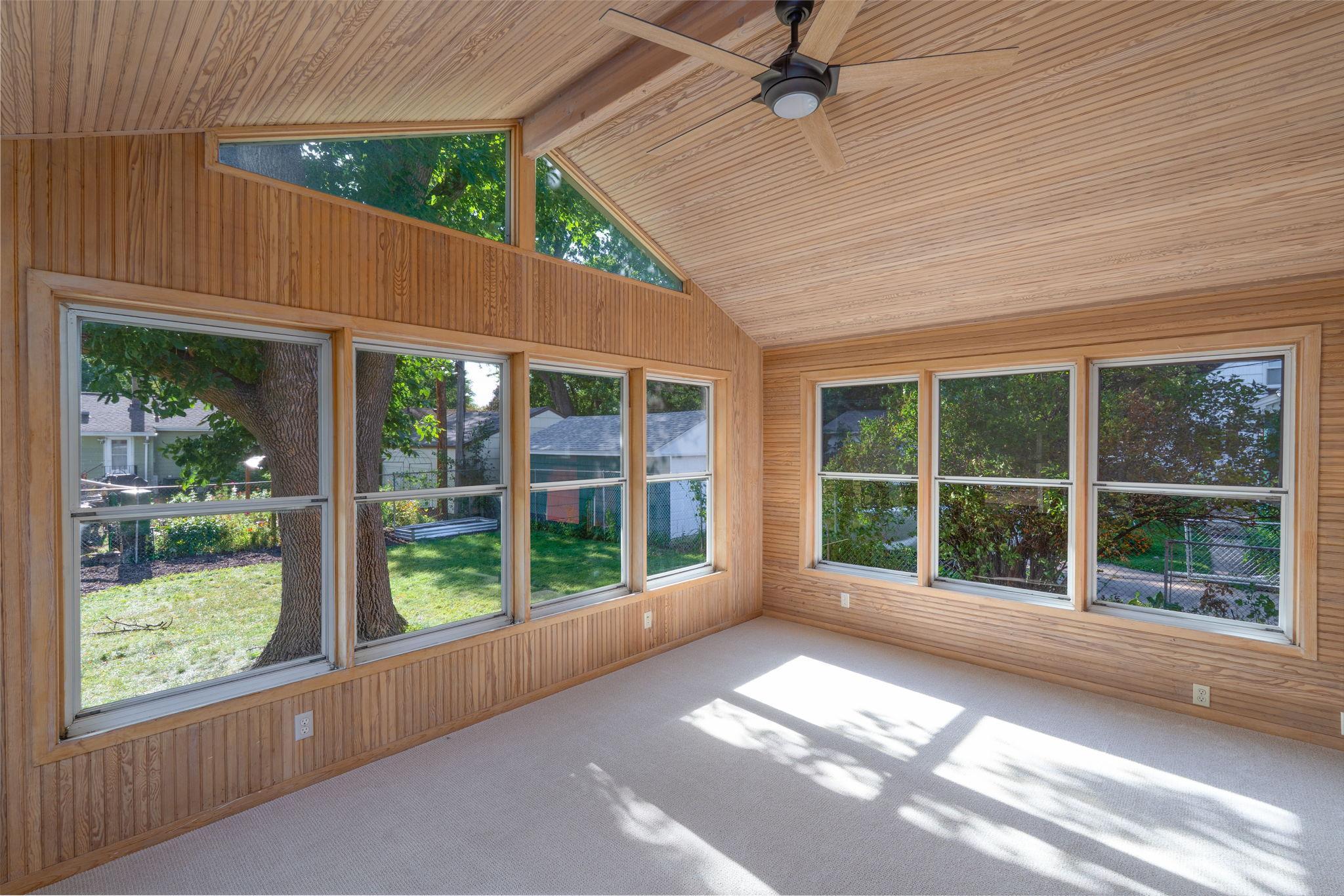 View of Residential at 1253 Saint Paul Avenue, Saint Paul MN 55116, Saint Paul (11 of 21) - Mike Wilen | Minnesota Team Real Estate