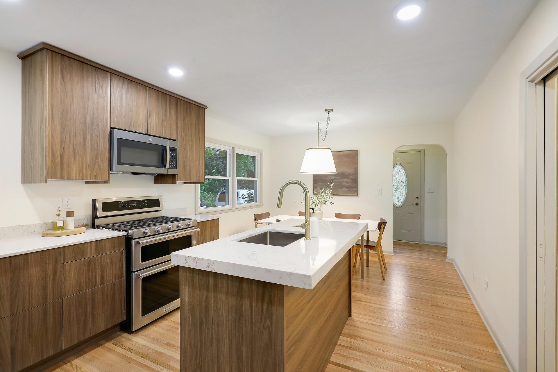 View of Residential at 2911 Troseth Road, Roseville MN 55113, Roseville (10 of 44) - Mike Wilen | Minnesota Team Real Estate