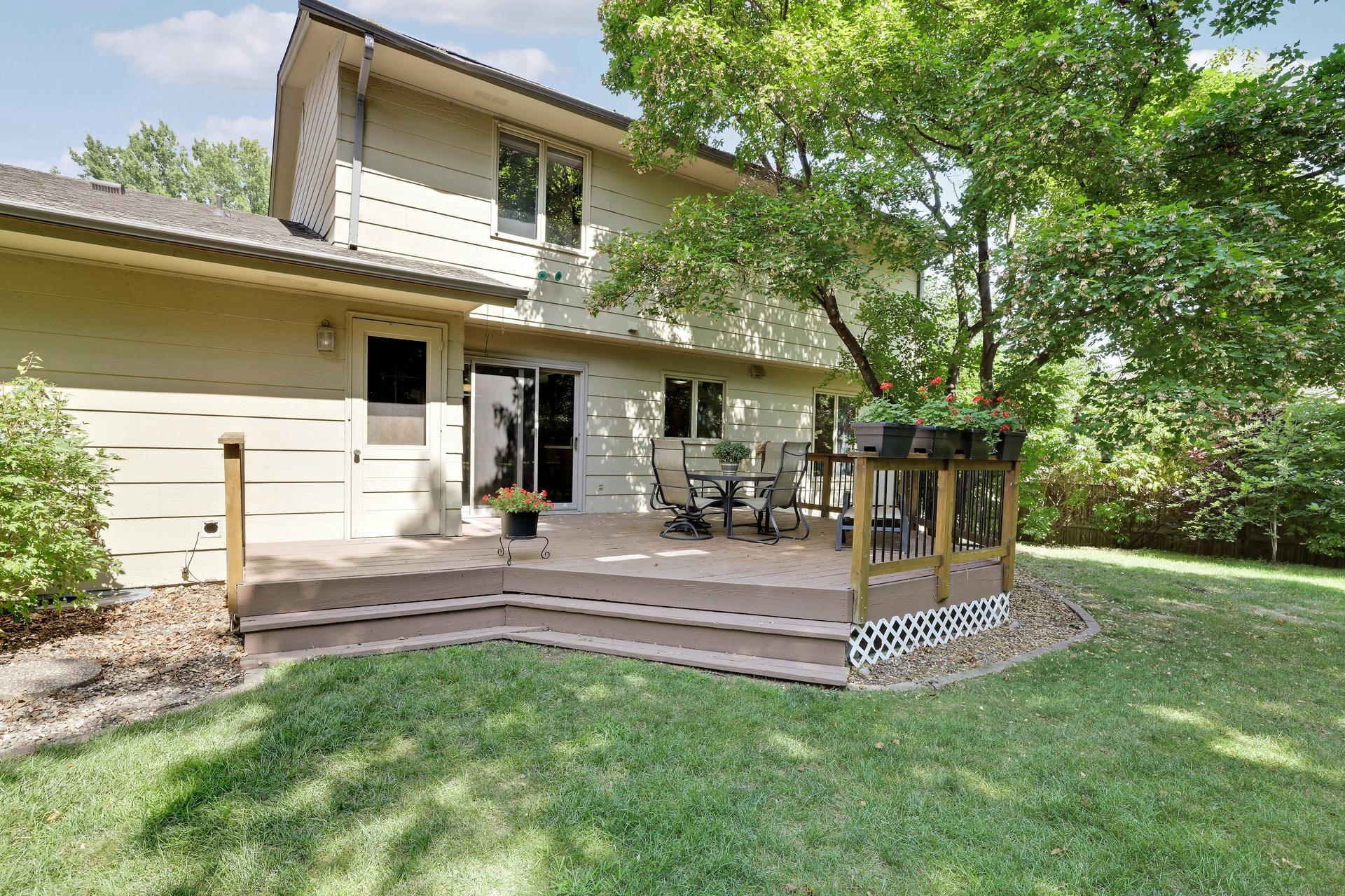 View of Residential at 8359 Amsden Ridge Drive, Bloomington MN 55438, Bloomington (36 of 47) - Mike Wilen | Minnesota Team Real Estate