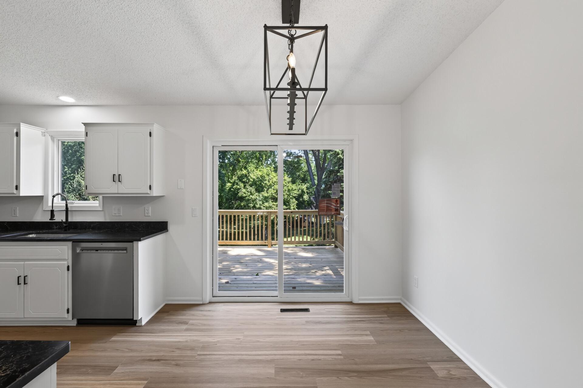 View of Residential at 17550 Illinois Court, Lakeville MN 55044, Lakeville (8 of 31) - Mike Wilen | Minnesota Team Real Estate