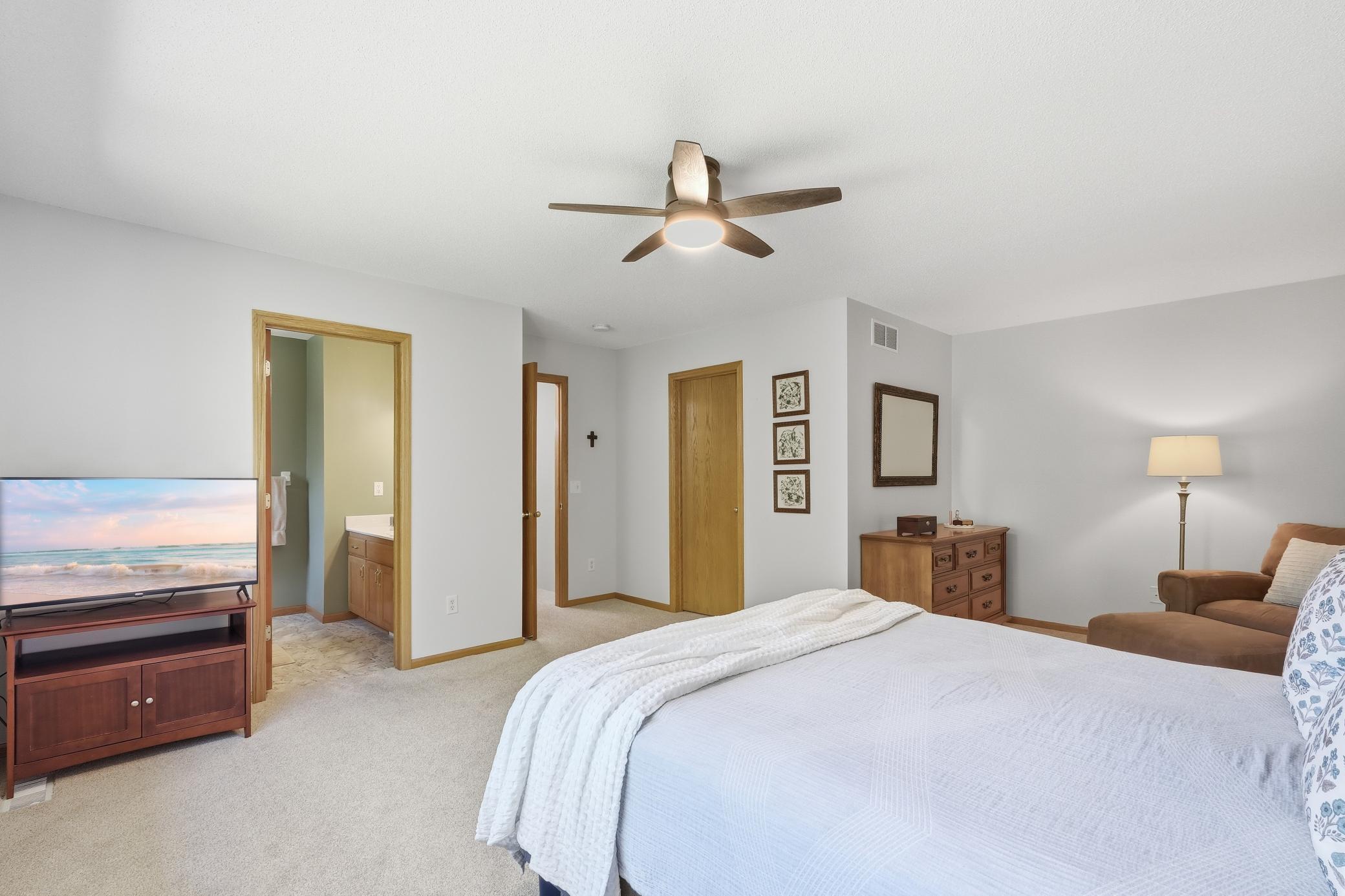 View of Residential at 2508 Schneider Court, Chaska MN 55318, Chaska (13 of 34) - Mike Wilen | Minnesota Team Real Estate