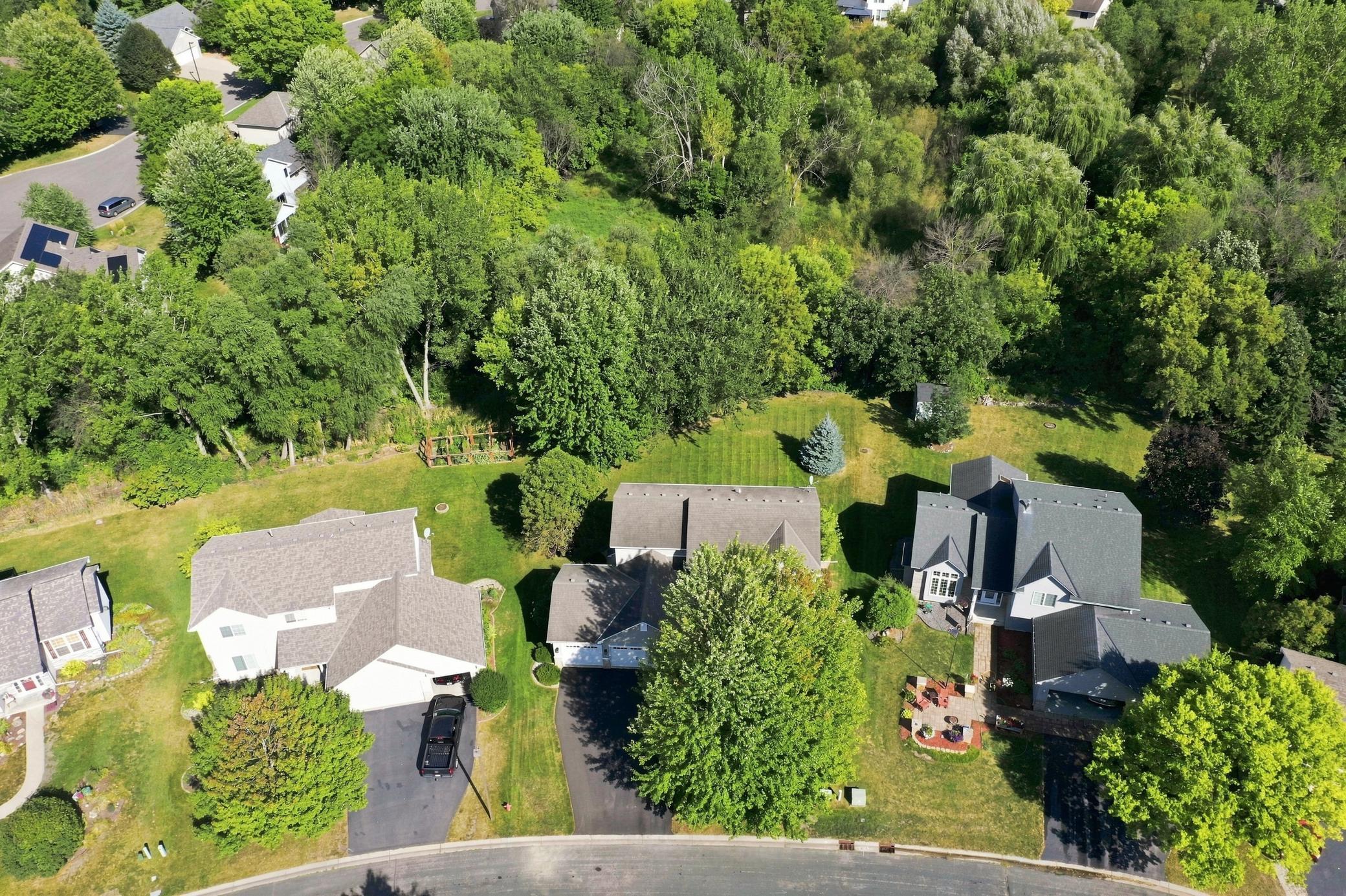 View of Residential at 2508 Schneider Court, Chaska MN 55318, Chaska (29 of 34) - Mike Wilen | Minnesota Team Real Estate