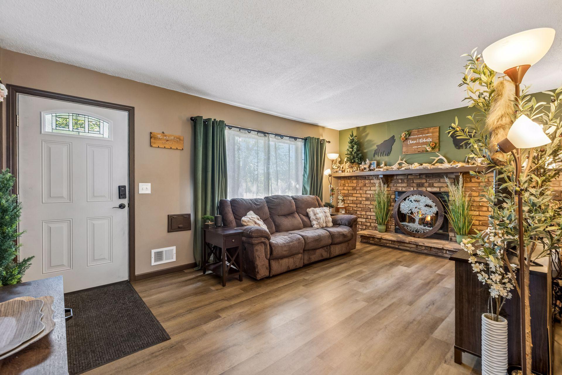 View of Residential at 101 49th Avenue, Fridley MN 55421, Fridley (4 of 34) - Mike Wilen | Minnesota Team Real Estate