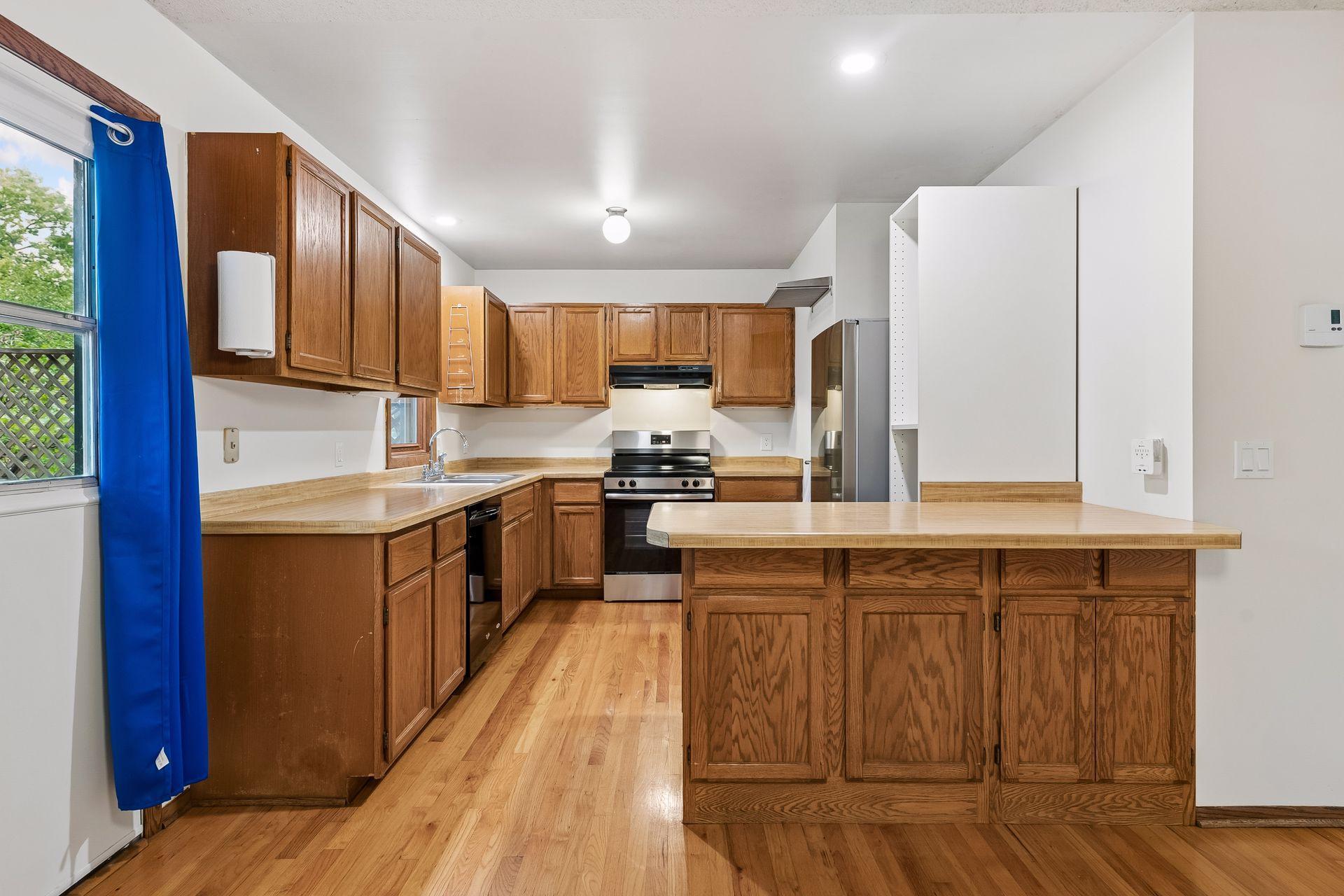 View of Residential at 2608 Clinton Avenue, Minneapolis MN 55408, Minneapolis (22 of 46) - Mike Wilen | Minnesota Team Real Estate