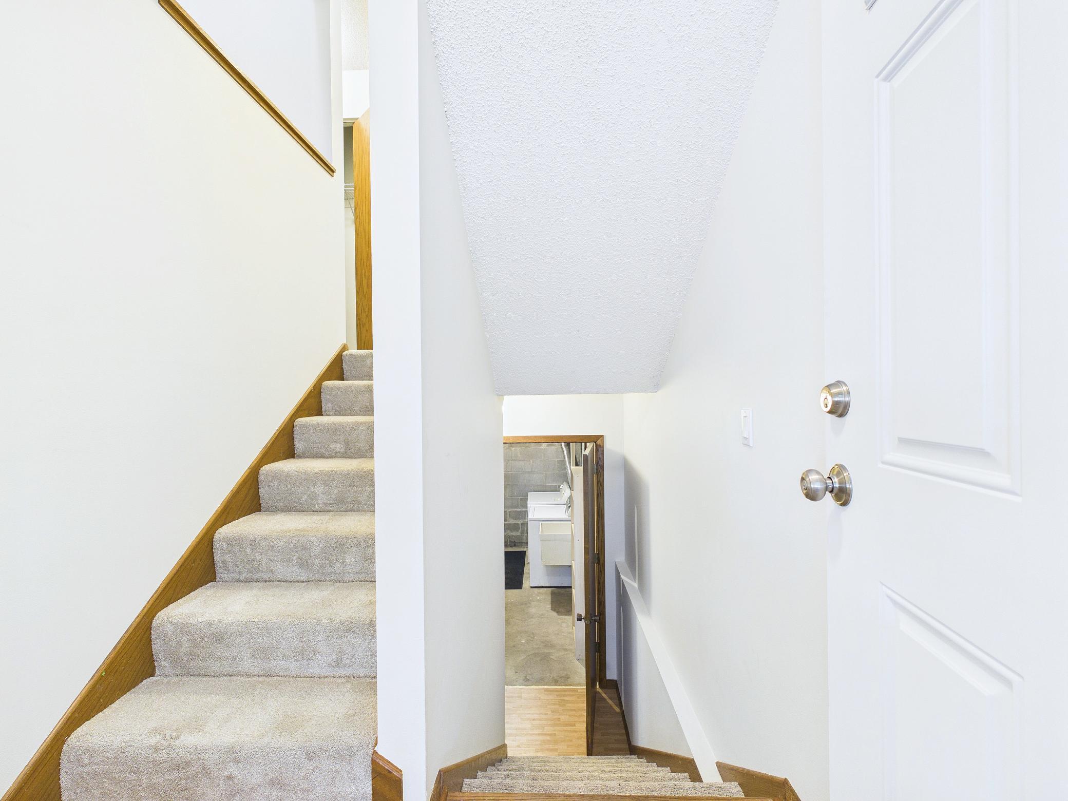 View of Residential at 2608 Clinton Avenue, Minneapolis MN 55408, Minneapolis (41 of 46) - Mike Wilen | Minnesota Team Real Estate