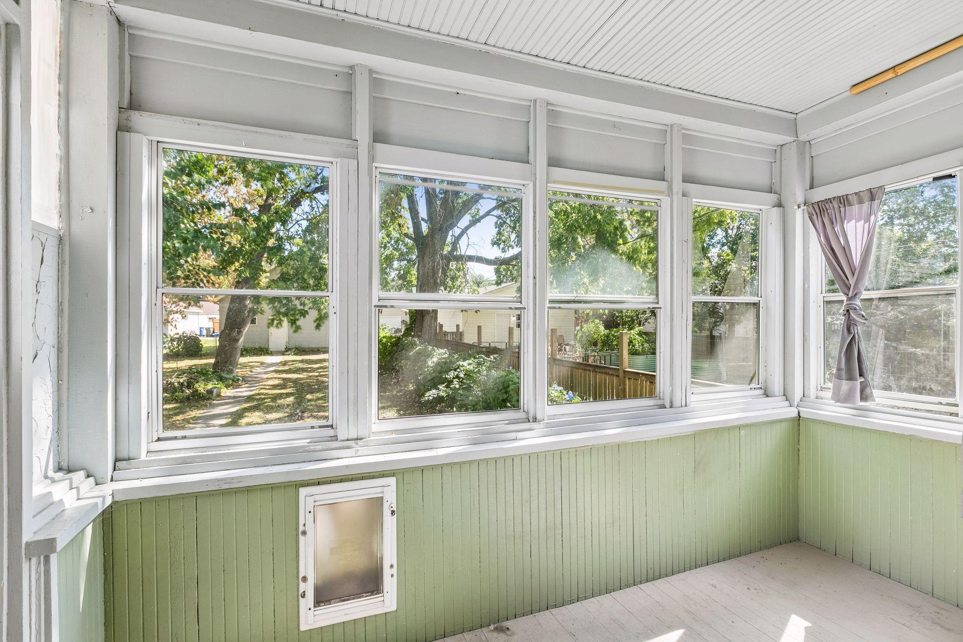 View of Residential at 524 Harrison Avenue, Saint Paul MN 55102, Saint Paul (10 of 25) - Mike Wilen | Minnesota Team Real Estate