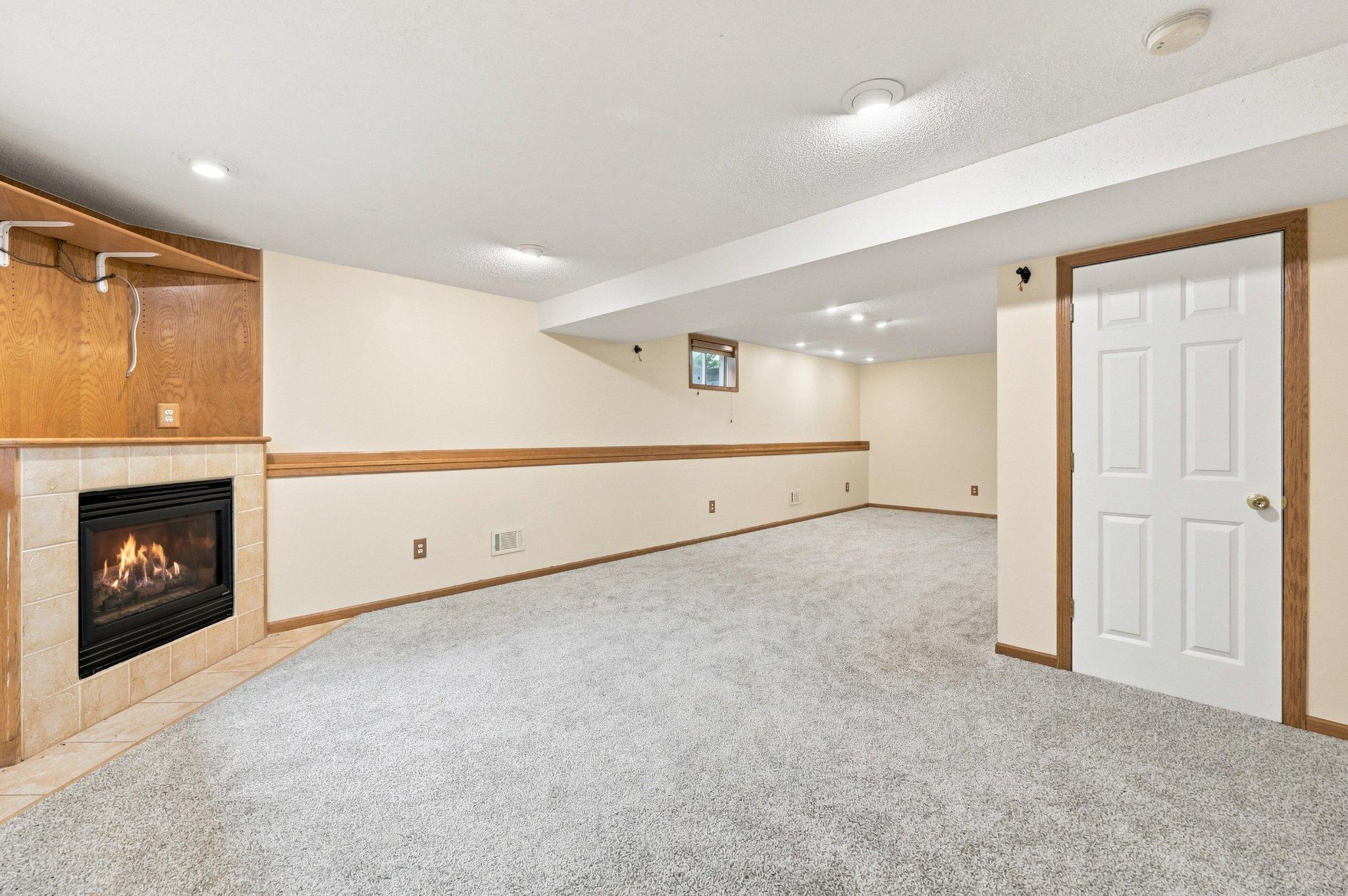 View of Residential at 17993 89th Place, Maple Grove MN 55311, Maple Grove (27 of 40) - Mike Wilen | Minnesota Team Real Estate