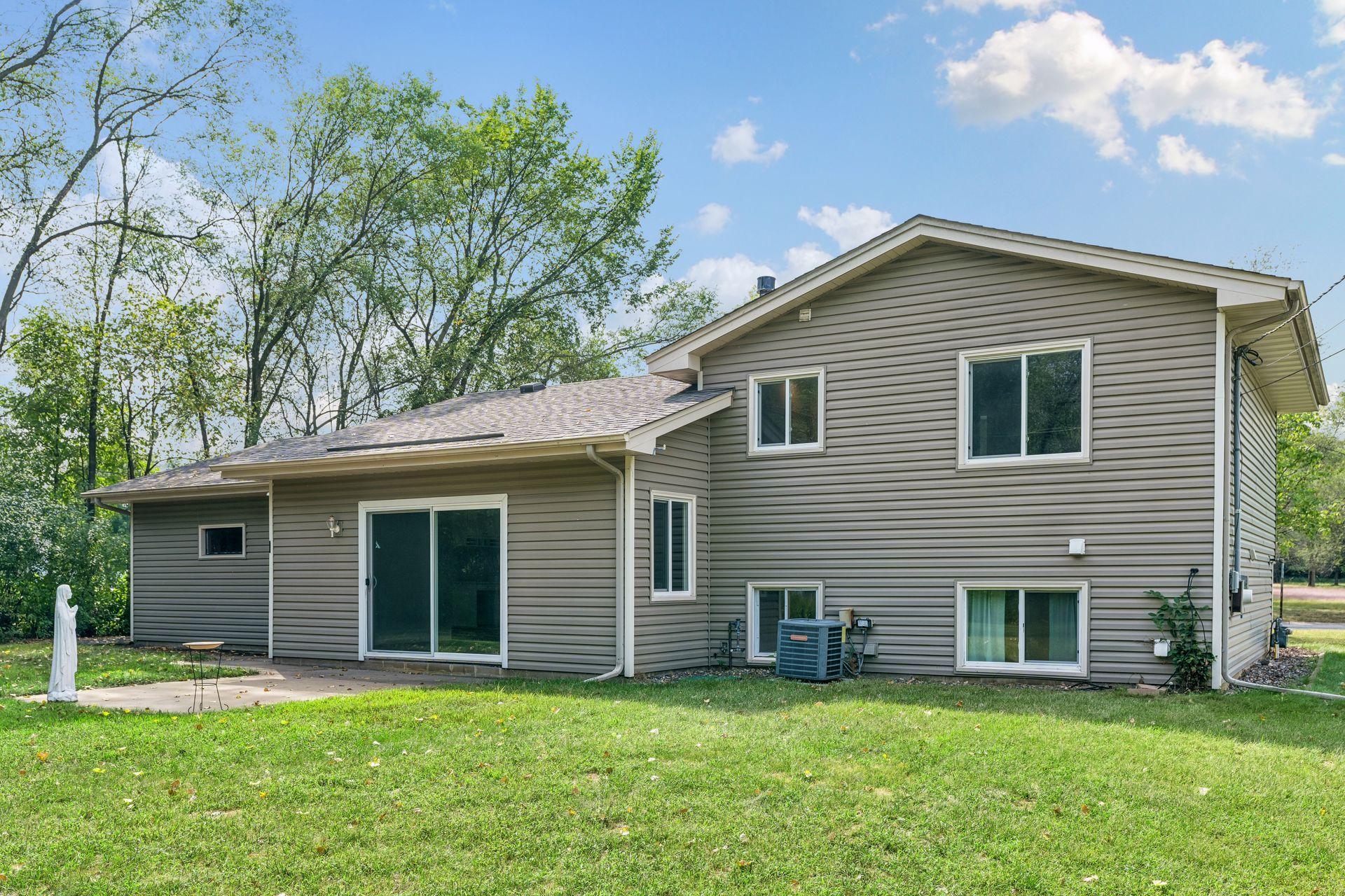 View of Residential at 10664 Kyle Avenue, Brooklyn Park MN 55443, Brooklyn Park (30 of 32) - Mike Wilen | Minnesota Team Real Estate