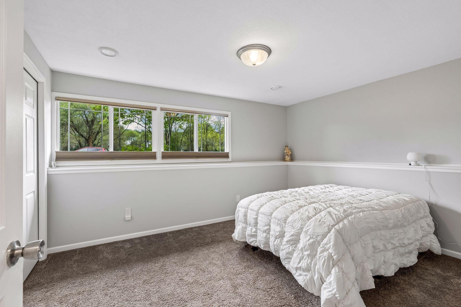 View of Residential at 10664 Kyle Avenue, Brooklyn Park MN 55443, Brooklyn Park (24 of 32) - Mike Wilen | Minnesota Team Real Estate