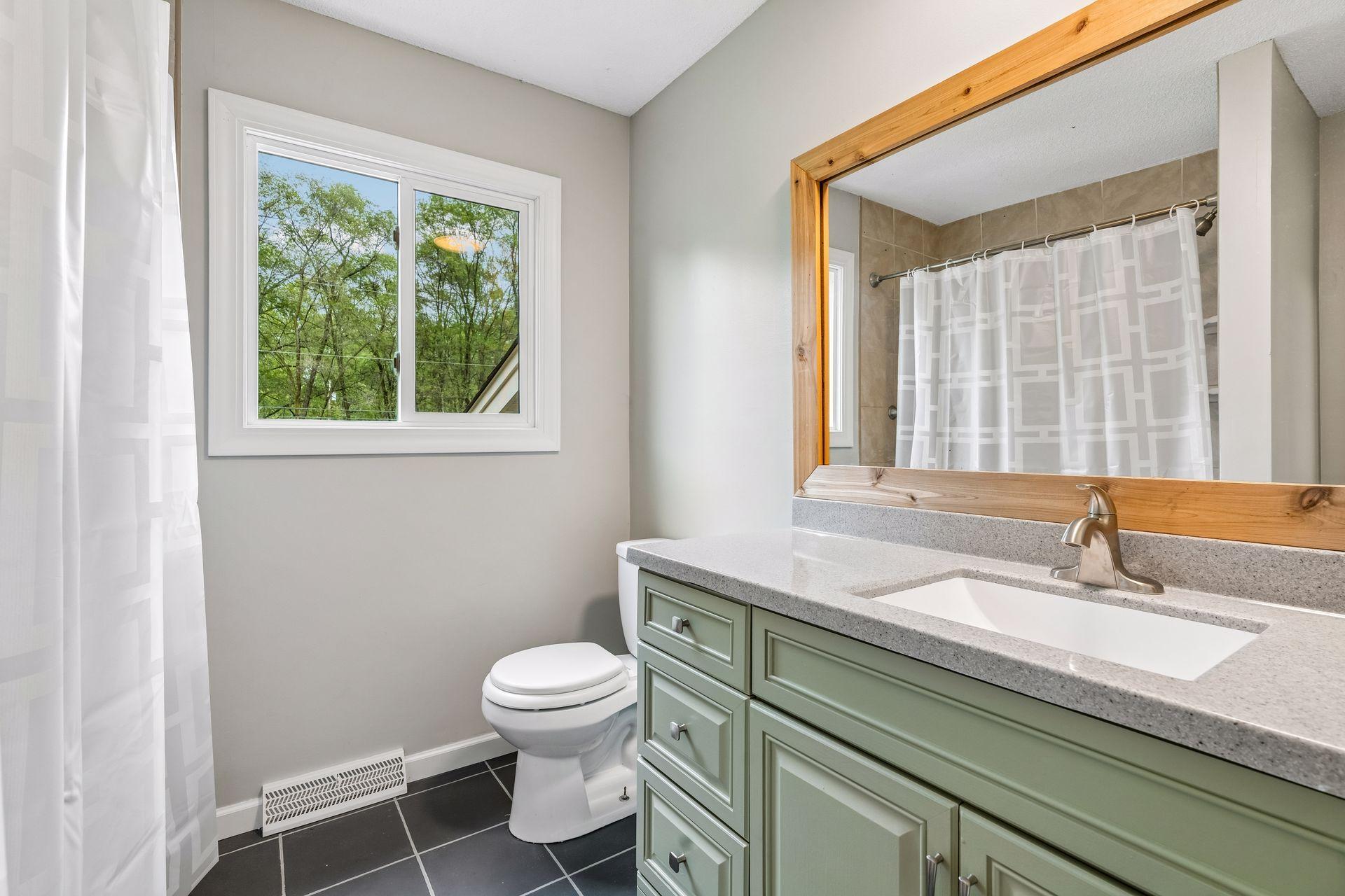 View of Residential at 10664 Kyle Avenue, Brooklyn Park MN 55443, Brooklyn Park (22 of 32) - Mike Wilen | Minnesota Team Real Estate