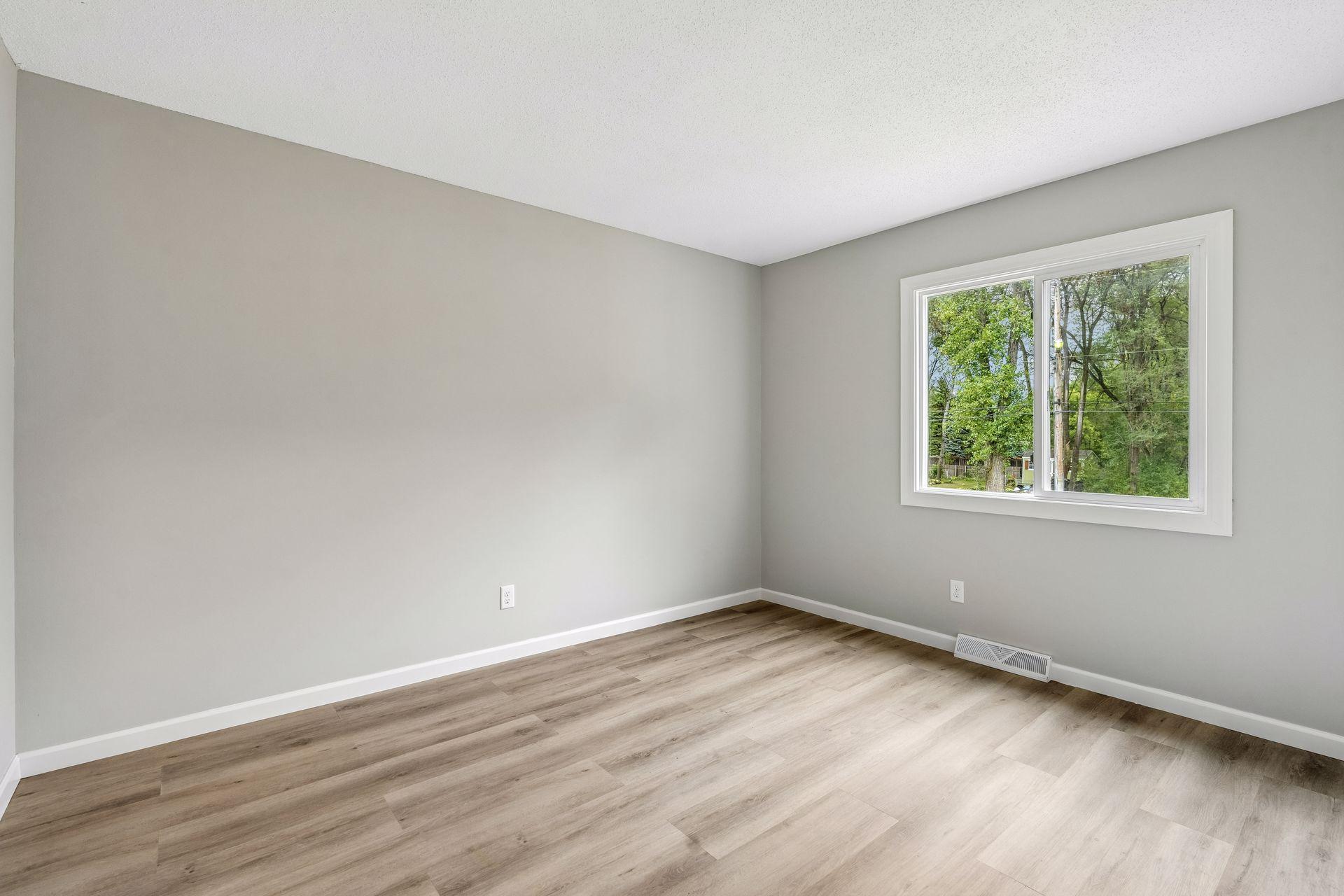 View of Residential at 10664 Kyle Avenue, Brooklyn Park MN 55443, Brooklyn Park (20 of 32) - Mike Wilen | Minnesota Team Real Estate
