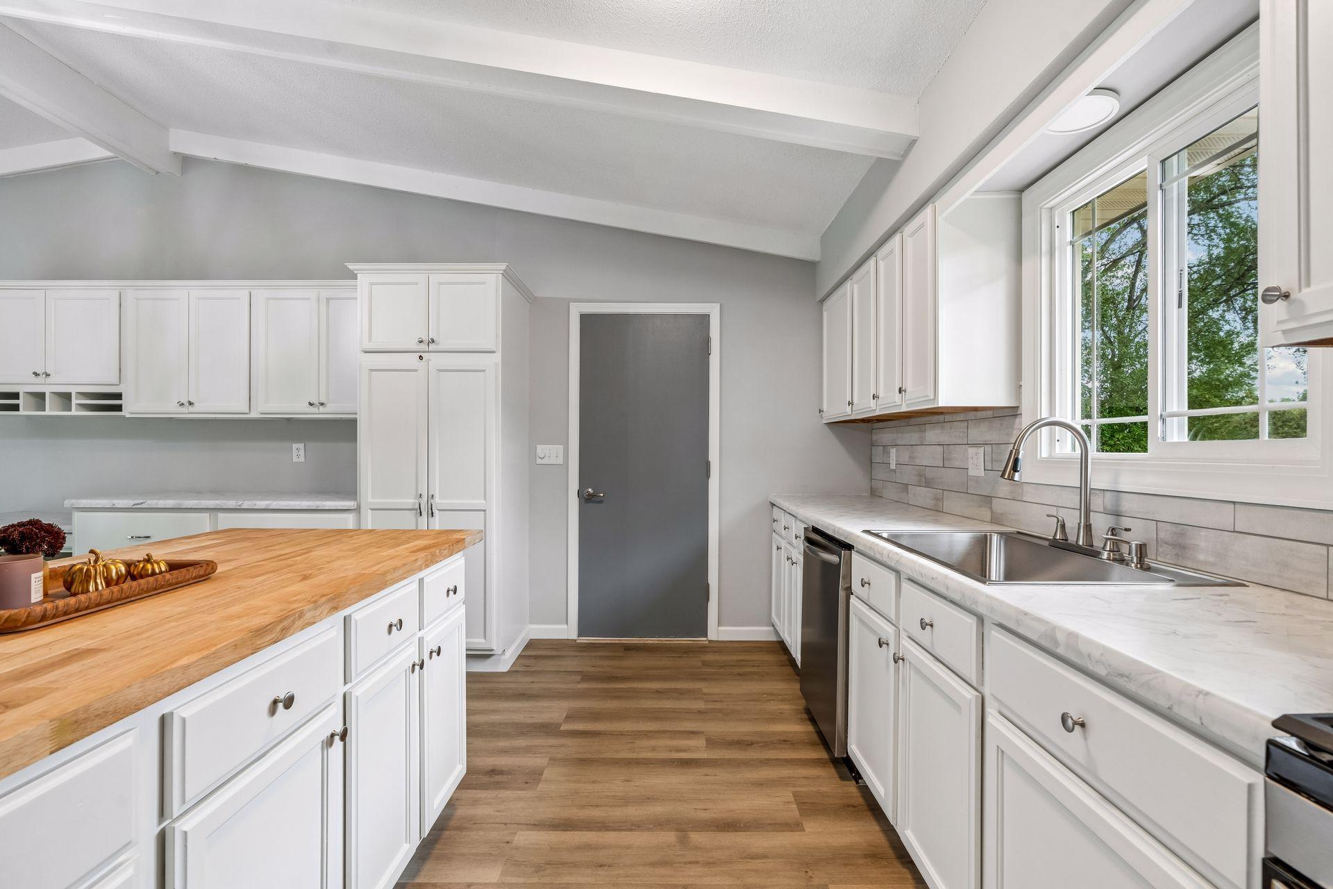 View of Residential at 10664 Kyle Avenue, Brooklyn Park MN 55443, Brooklyn Park (4 of 32) - Mike Wilen | Minnesota Team Real Estate