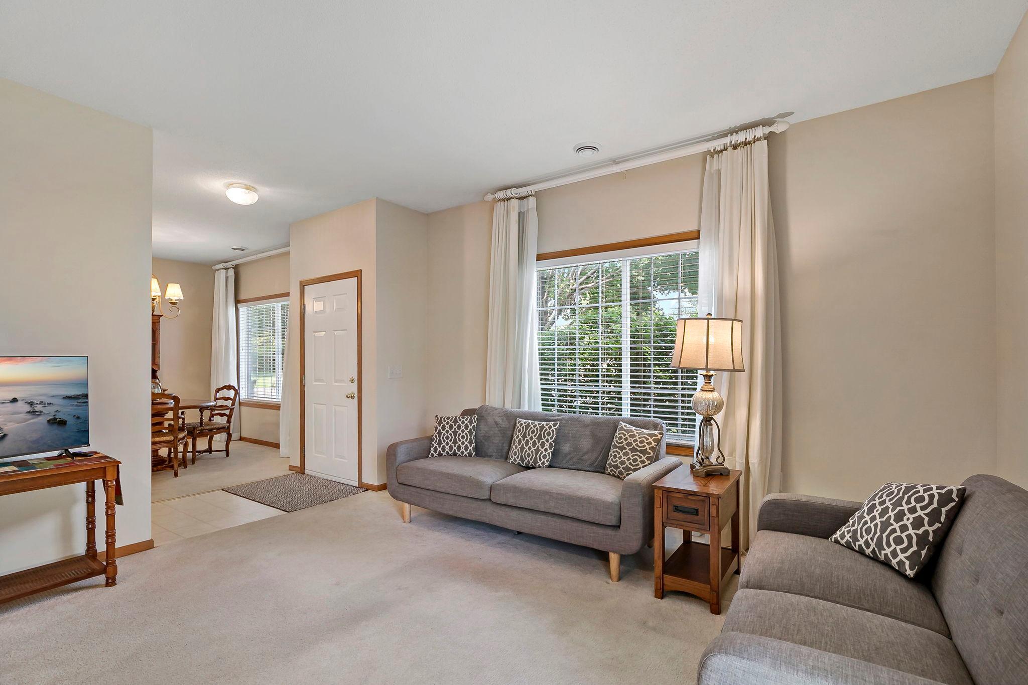 View of Residential at 8012 Stratford Circle, Shakopee MN 55379, Shakopee (26 of 33) - Mike Wilen | Minnesota Team Real Estate