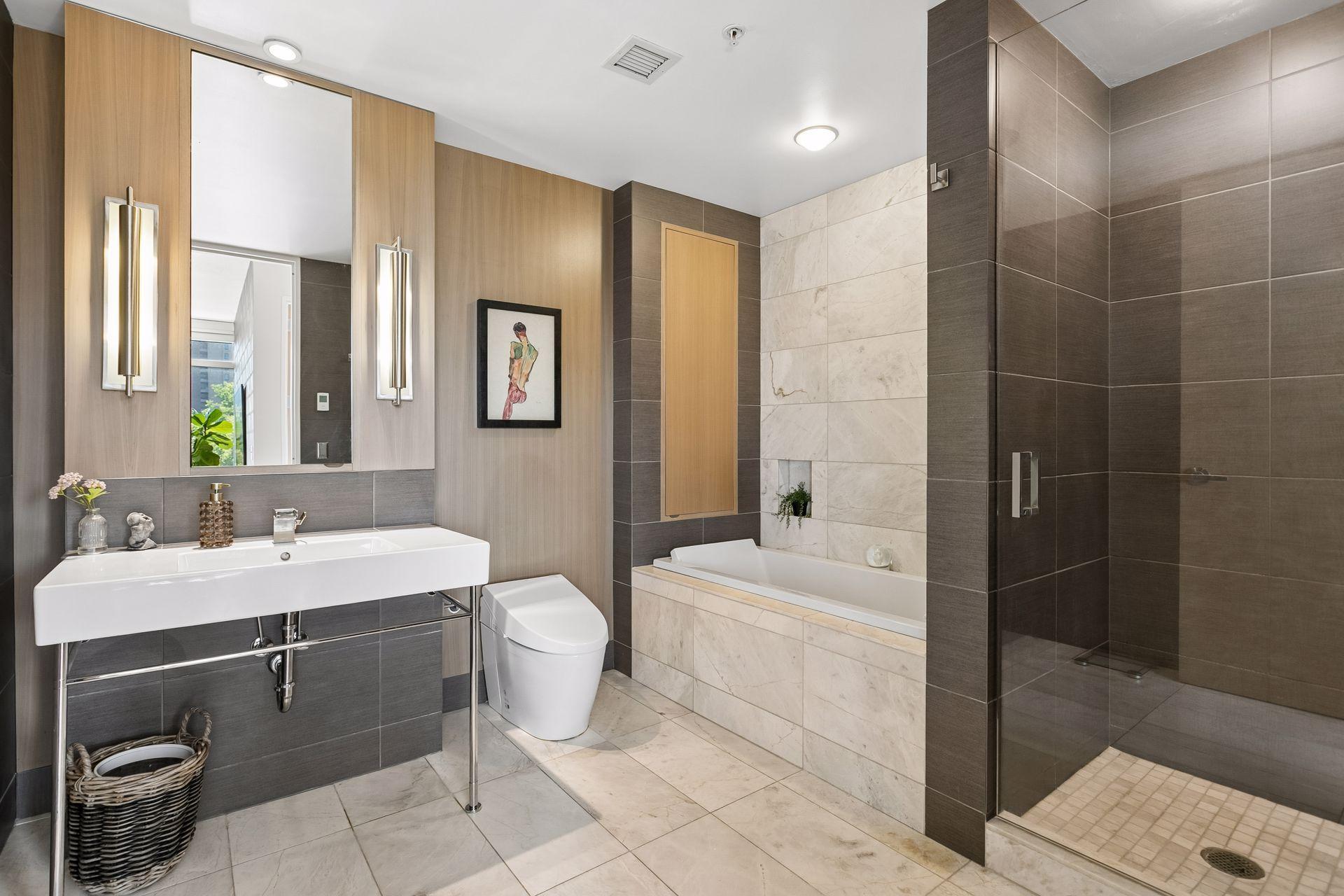 View of Residential at 45 University Avenue #410, Minneapolis MN 55414, Minneapolis (28 of 55) - Mike Wilen | Minnesota Team Real Estate