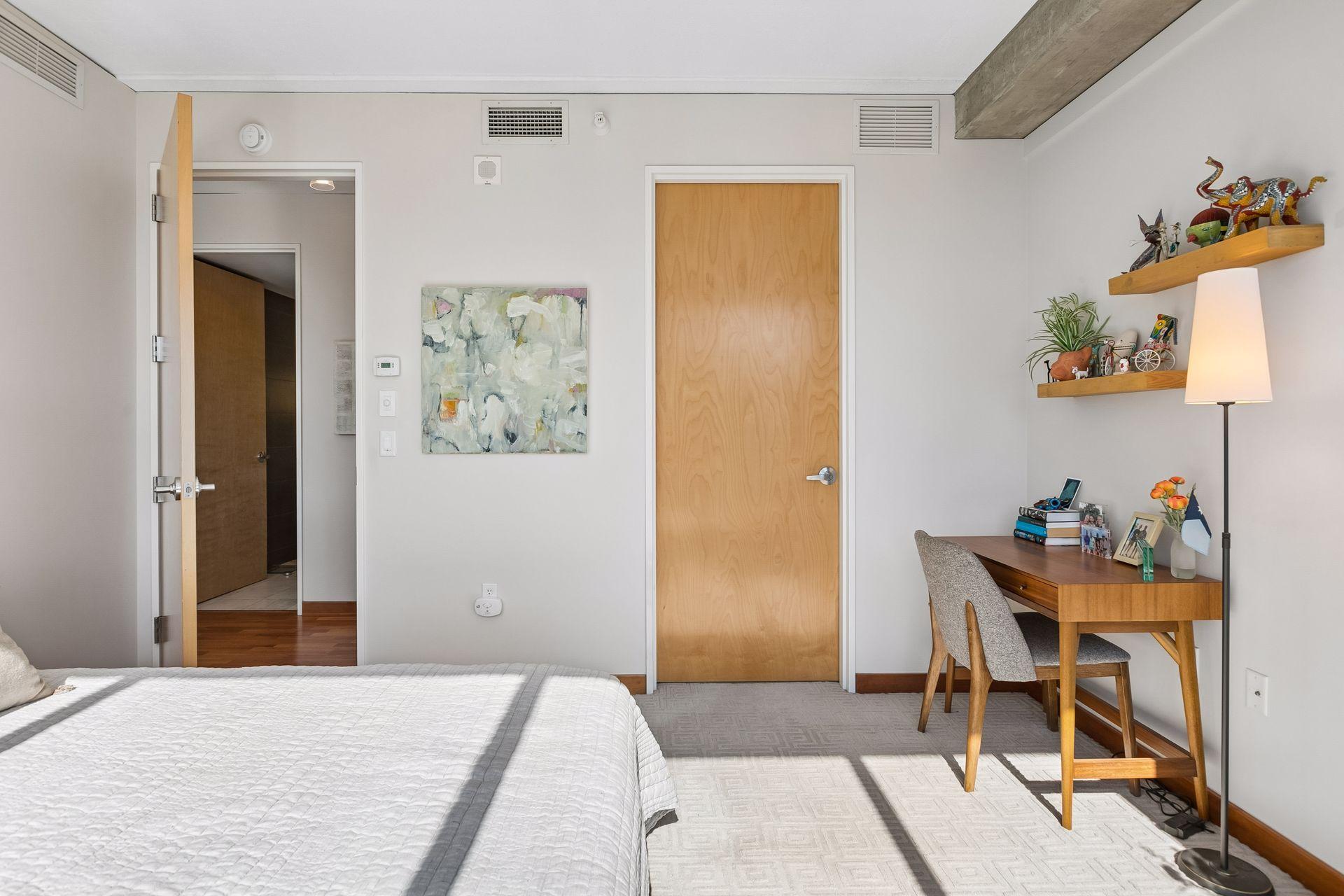 View of Residential at 45 University Avenue #410, Minneapolis MN 55414, Minneapolis (25 of 55) - Mike Wilen | Minnesota Team Real Estate