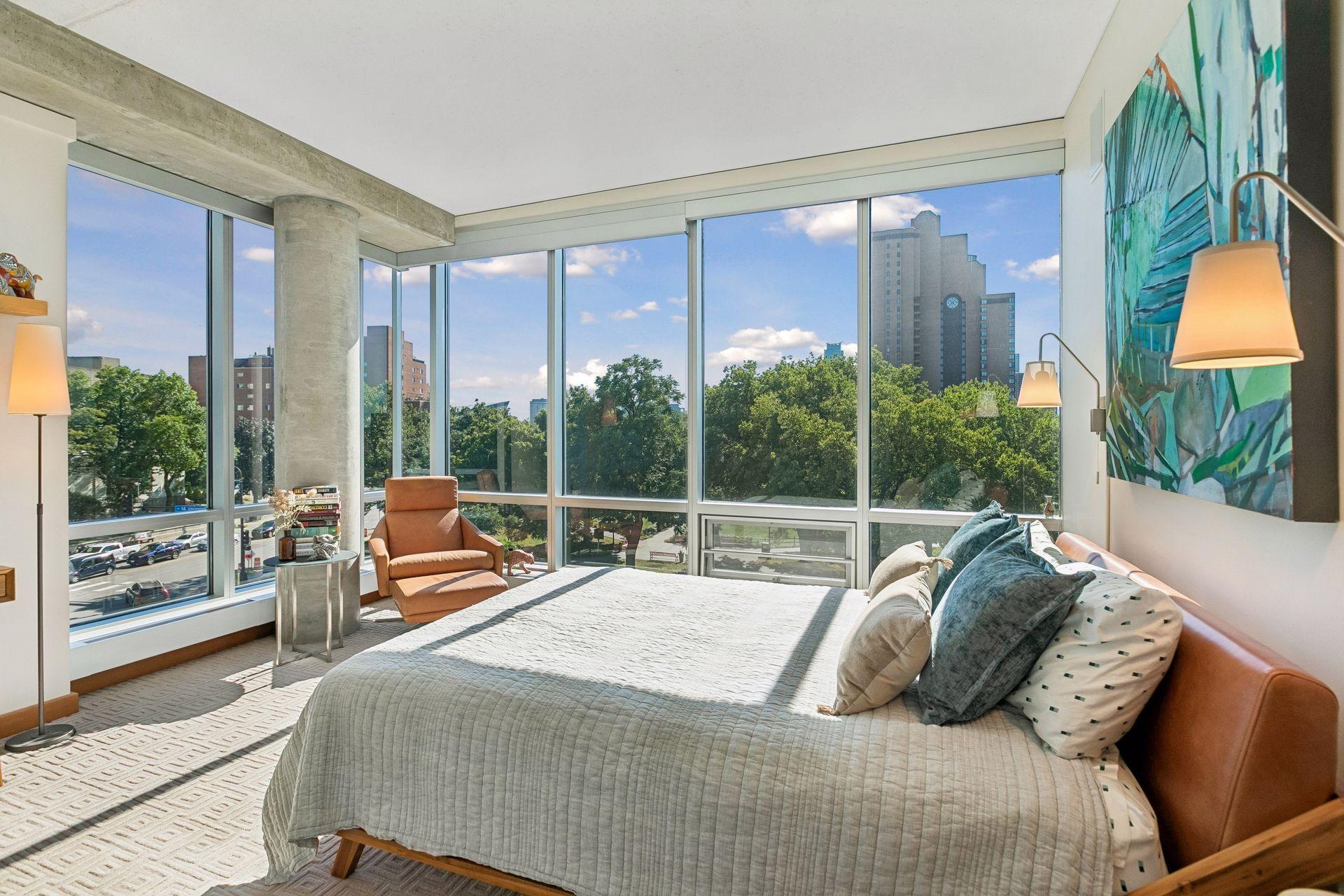 View of Residential at 45 University Avenue #410, Minneapolis MN 55414, Minneapolis (23 of 55) - Mike Wilen | Minnesota Team Real Estate