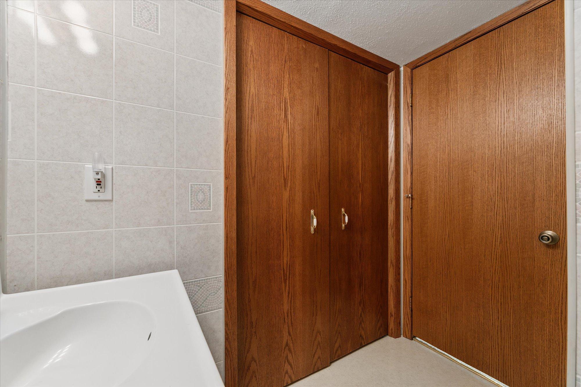 View of Residential at 965 109th Avenue, Coon Rapids MN 55448, Coon Rapids (34 of 43) - Mike Wilen | Minnesota Team Real Estate