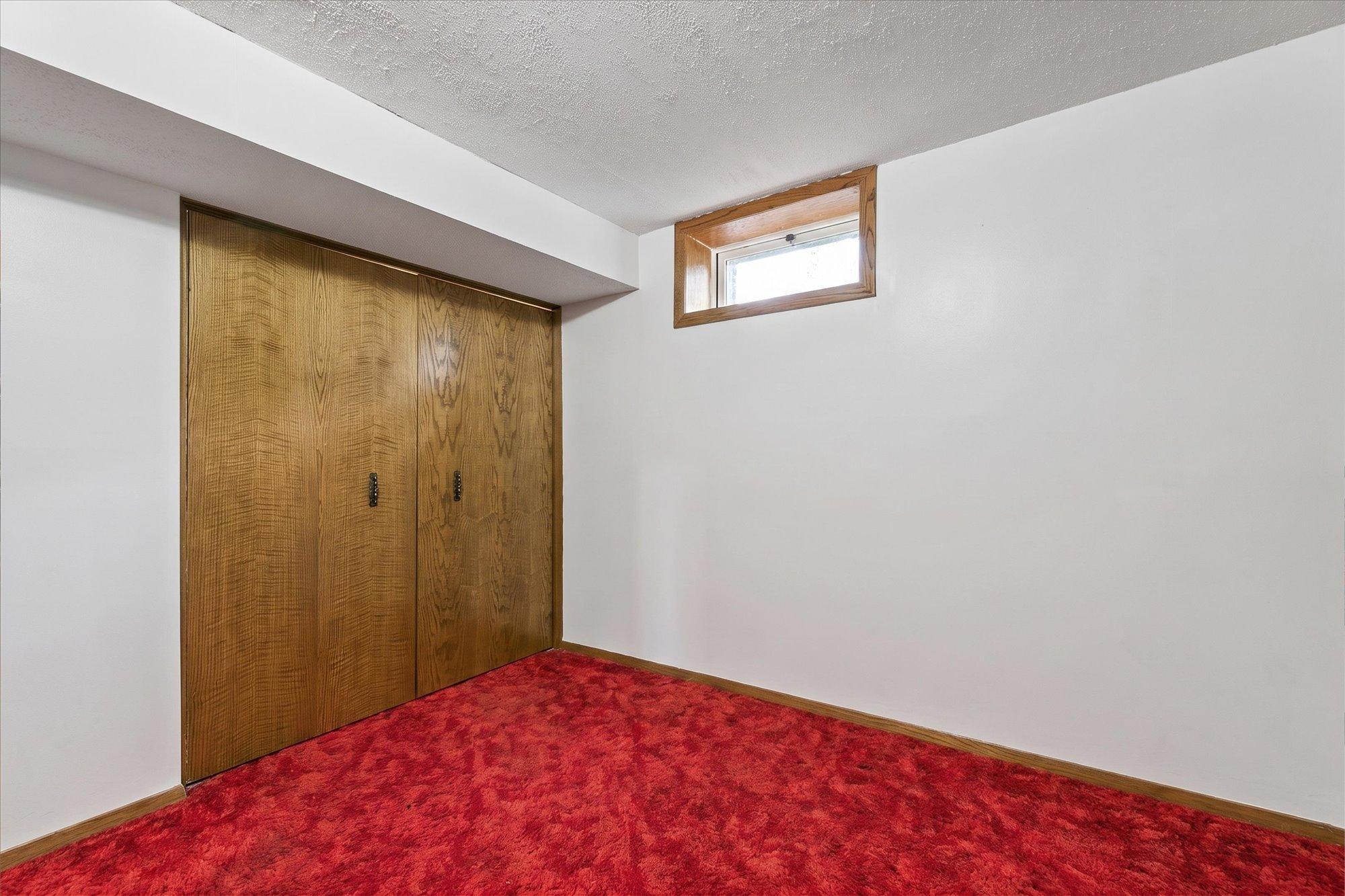 View of Residential at 965 109th Avenue, Coon Rapids MN 55448, Coon Rapids (31 of 43) - Mike Wilen | Minnesota Team Real Estate