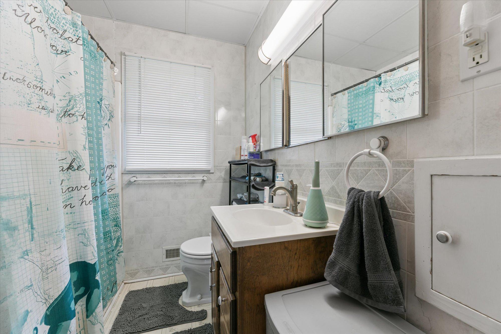 View of Residential at 965 109th Avenue, Coon Rapids MN 55448, Coon Rapids (21 of 43) - Mike Wilen | Minnesota Team Real Estate