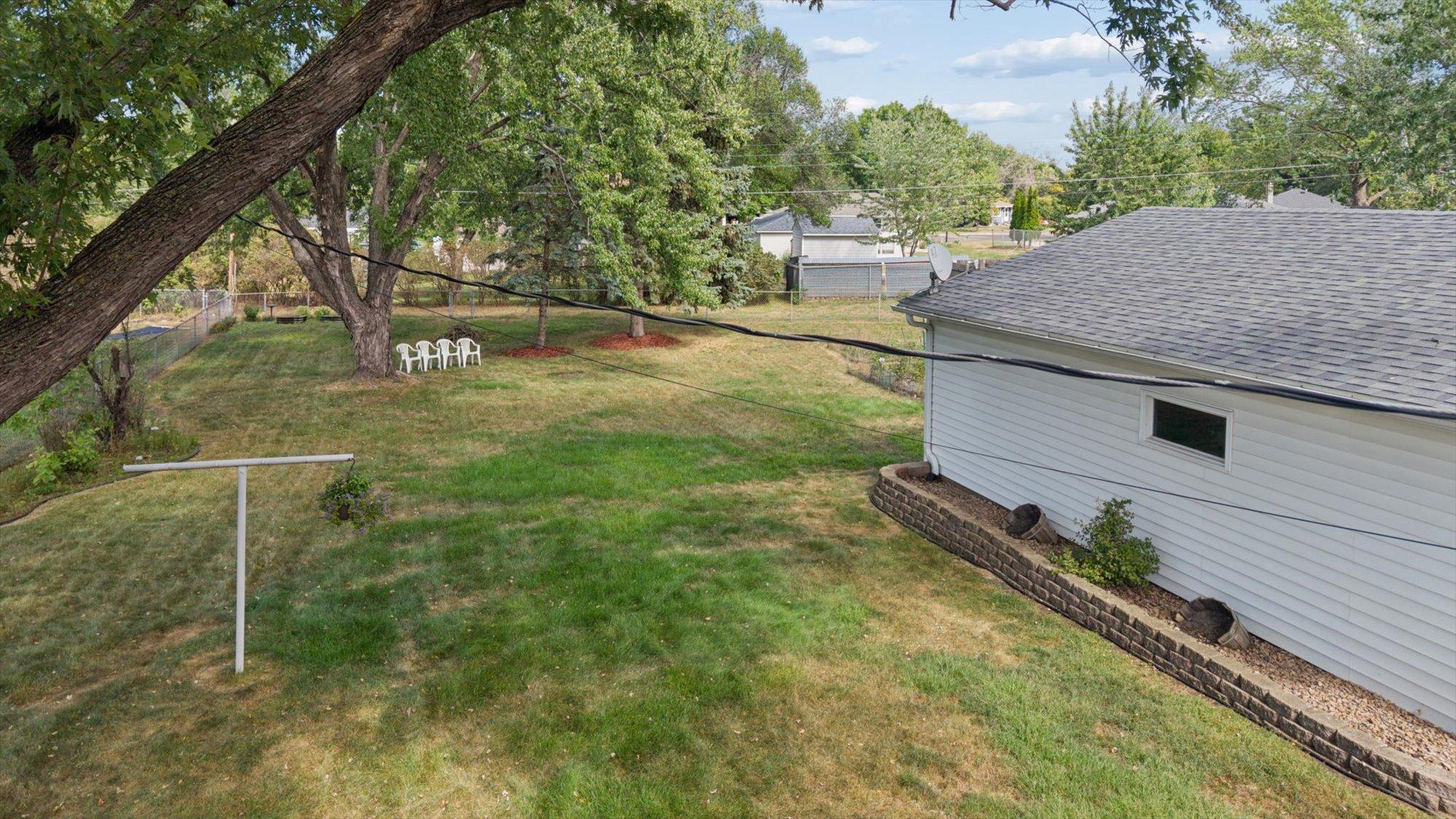 View of Residential at 965 109th Avenue, Coon Rapids MN 55448, Coon Rapids (9 of 43) - Mike Wilen | Minnesota Team Real Estate