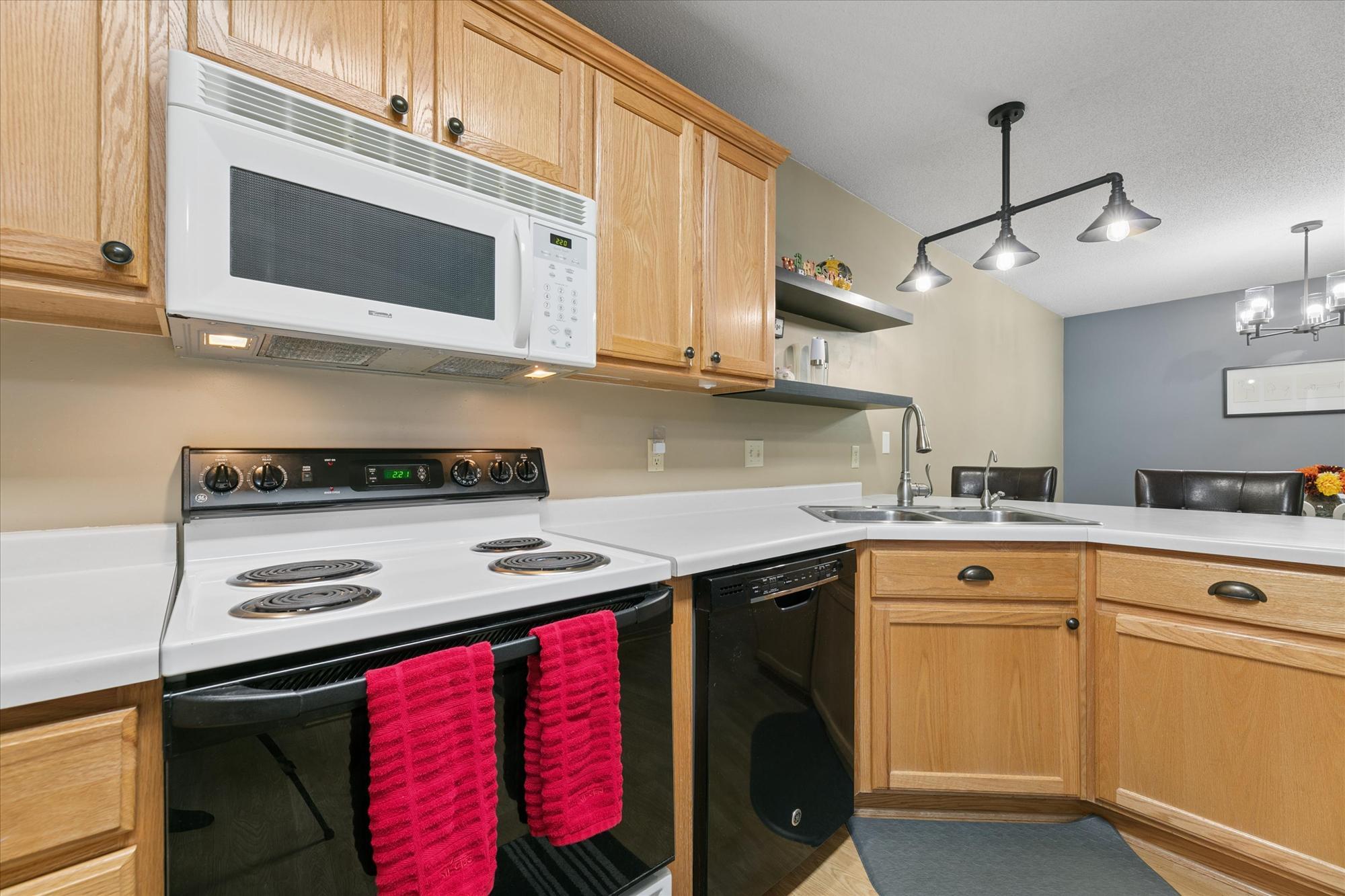View of Residential at 1302 123rd Drive, Blaine MN 55434, Blaine (9 of 26) - Mike Wilen | Minnesota Team Real Estate