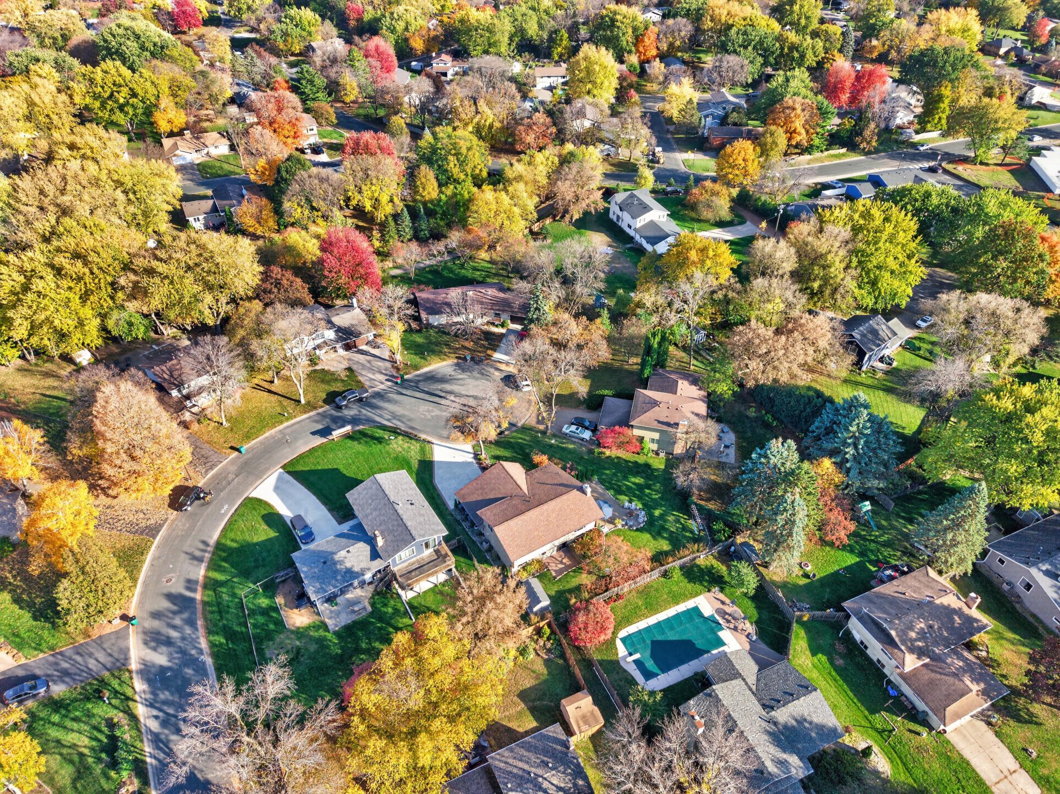 View of Residential at 7471 Saratoga Drive, Chanhassen MN 55317, Chanhassen (100 of 117) - Mike Wilen | Minnesota Team Real Estate