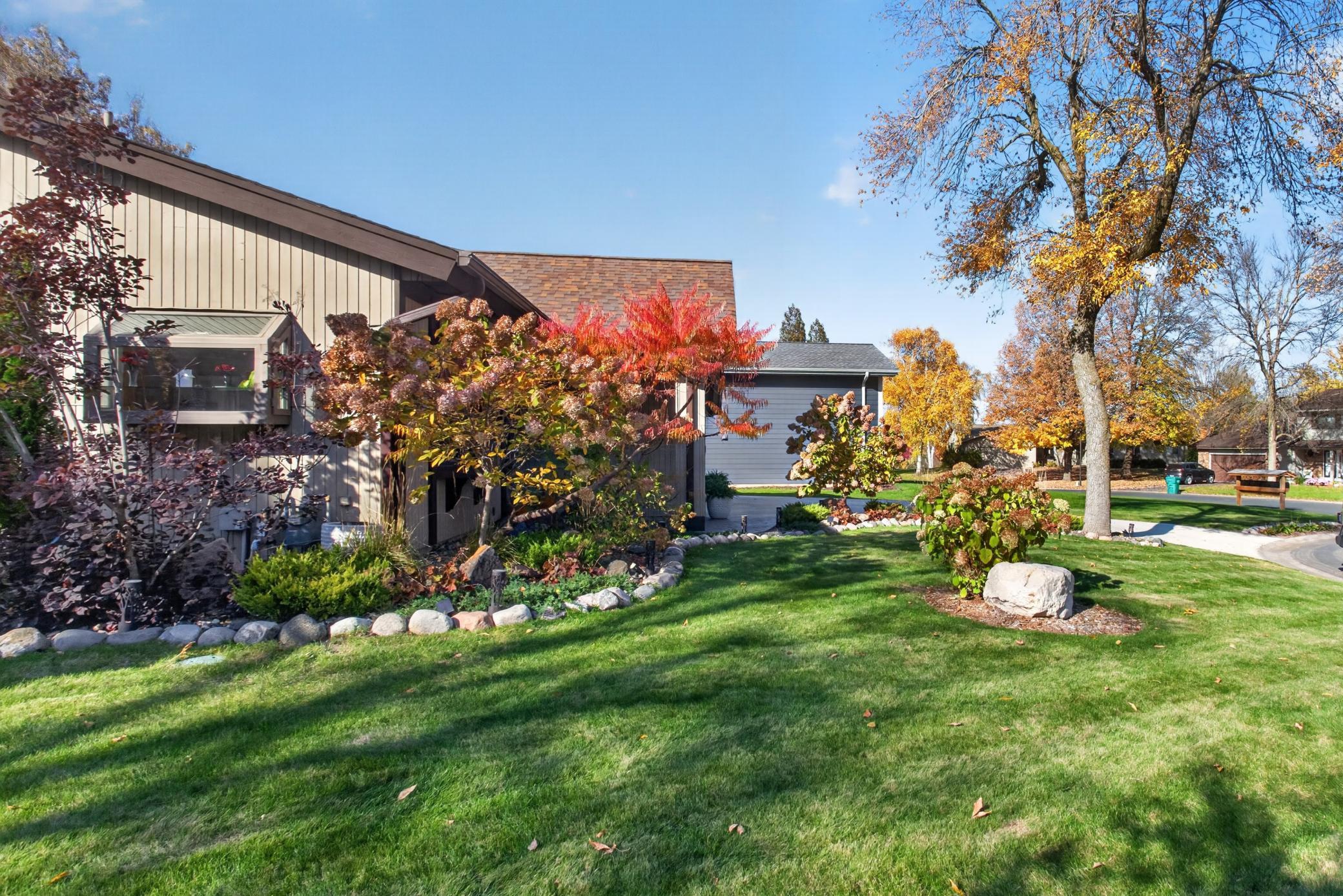 View of Residential at 7471 Saratoga Drive, Chanhassen MN 55317, Chanhassen (108 of 117) - Mike Wilen | Minnesota Team Real Estate