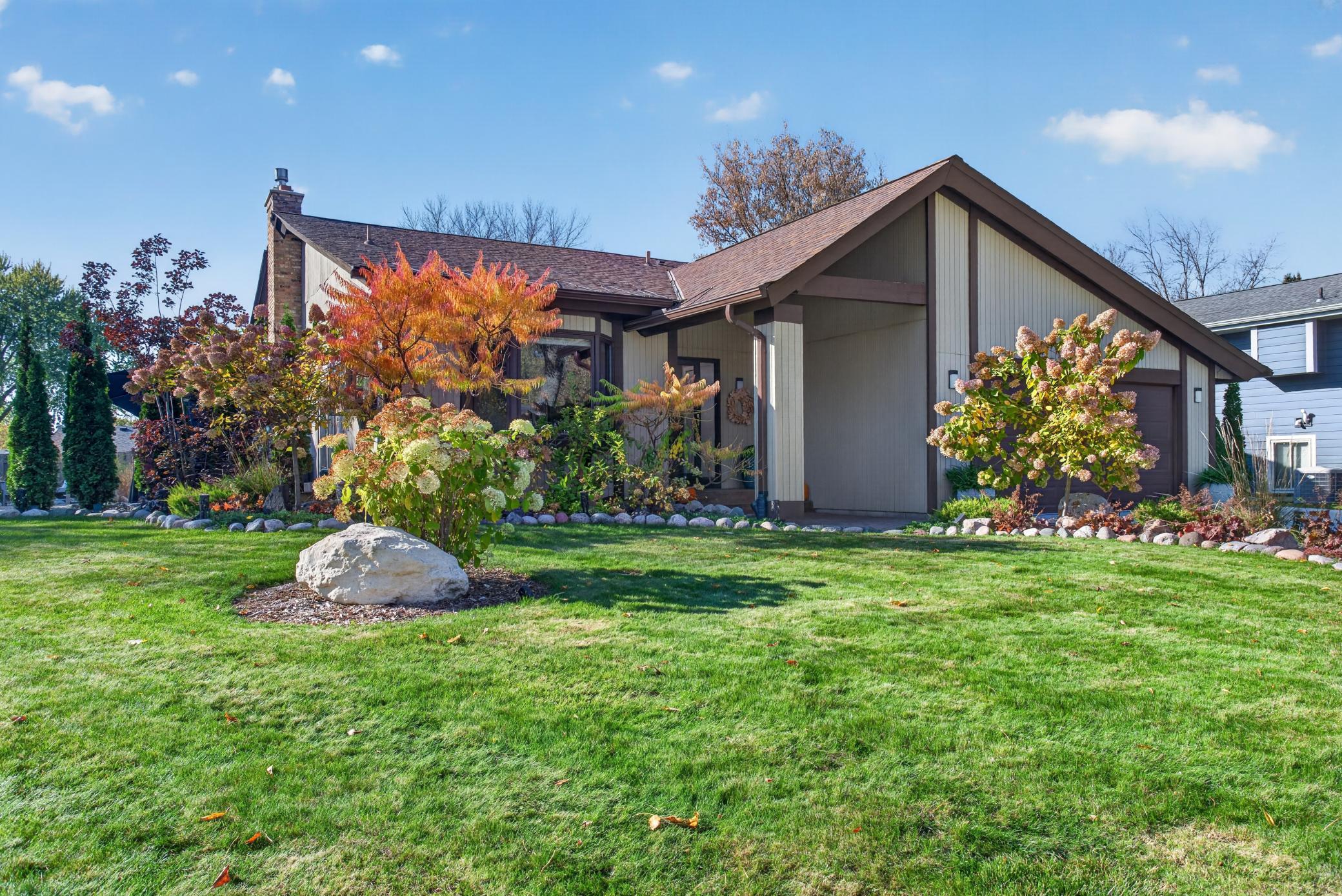 View of Residential at 7471 Saratoga Drive, Chanhassen MN 55317, Chanhassen (59 of 117) - Mike Wilen | Minnesota Team Real Estate