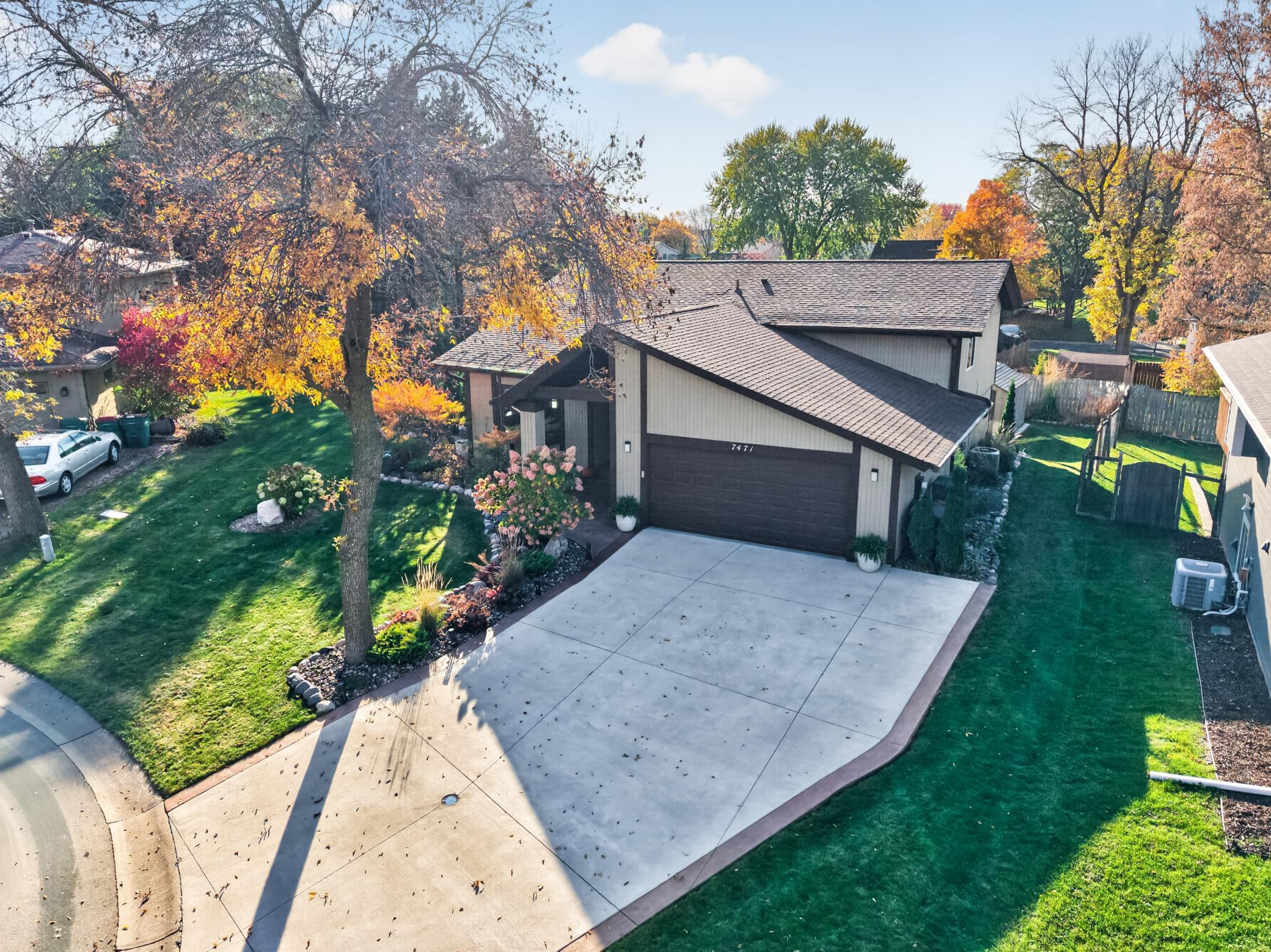 View of Residential at 7471 Saratoga Drive, Chanhassen MN 55317, Chanhassen (73 of 117) - Mike Wilen | Minnesota Team Real Estate