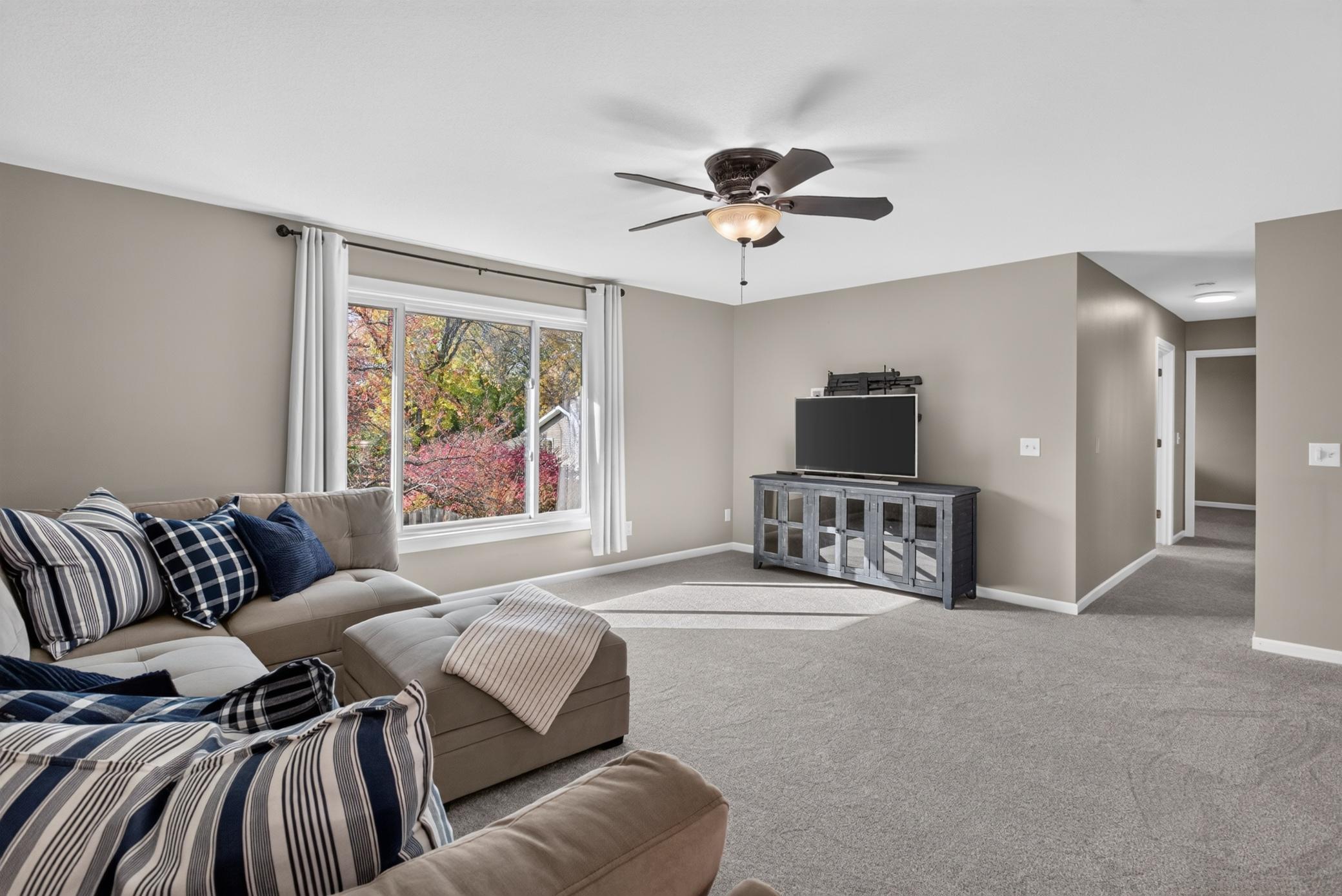 View of Residential at 7471 Saratoga Drive, Chanhassen MN 55317, Chanhassen (11 of 117) - Mike Wilen | Minnesota Team Real Estate