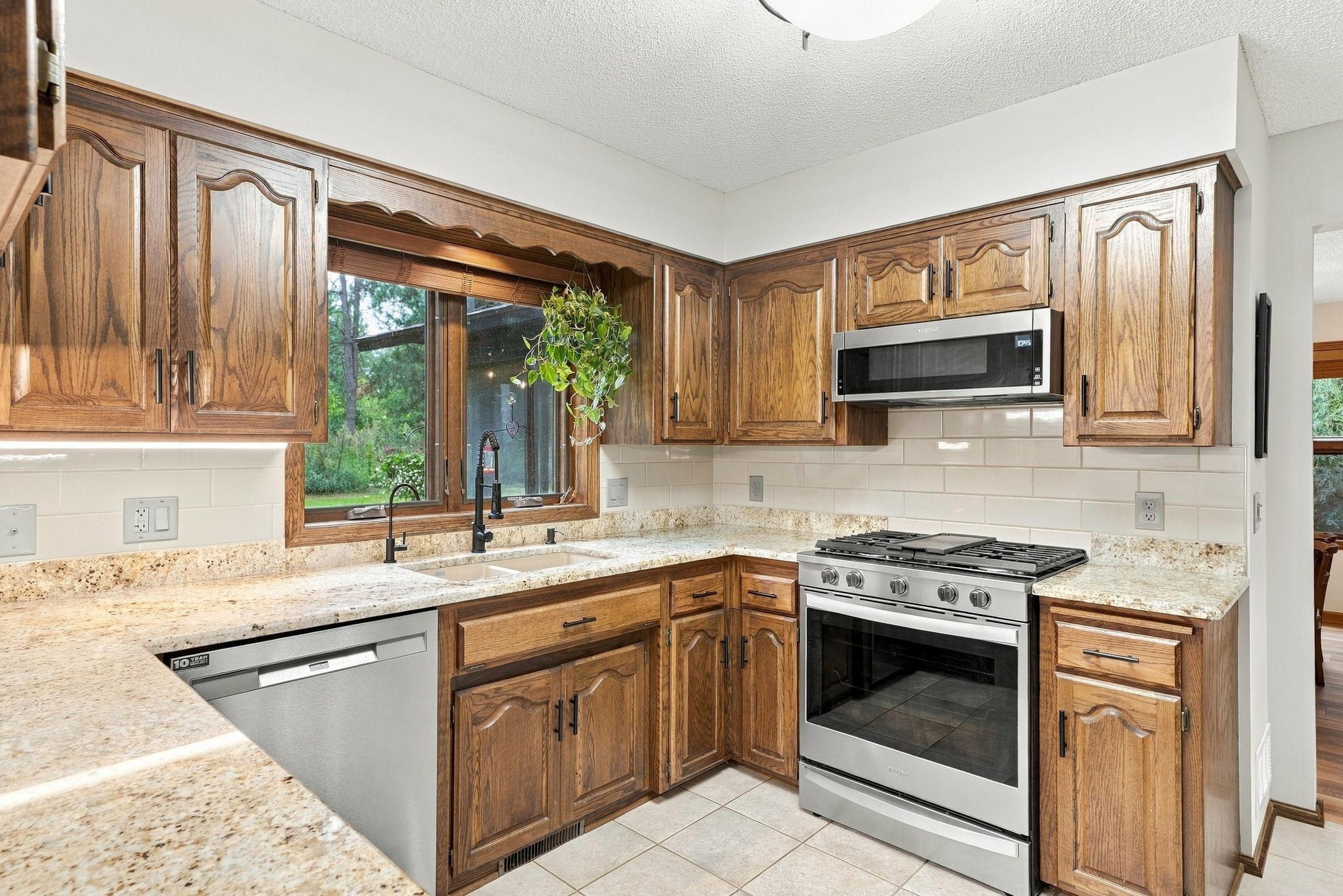 View of Residential at 6668 Crackleberry Trail, Woodbury MN 55129, Woodbury (24 of 77) - Mike Wilen | Minnesota Team Real Estate