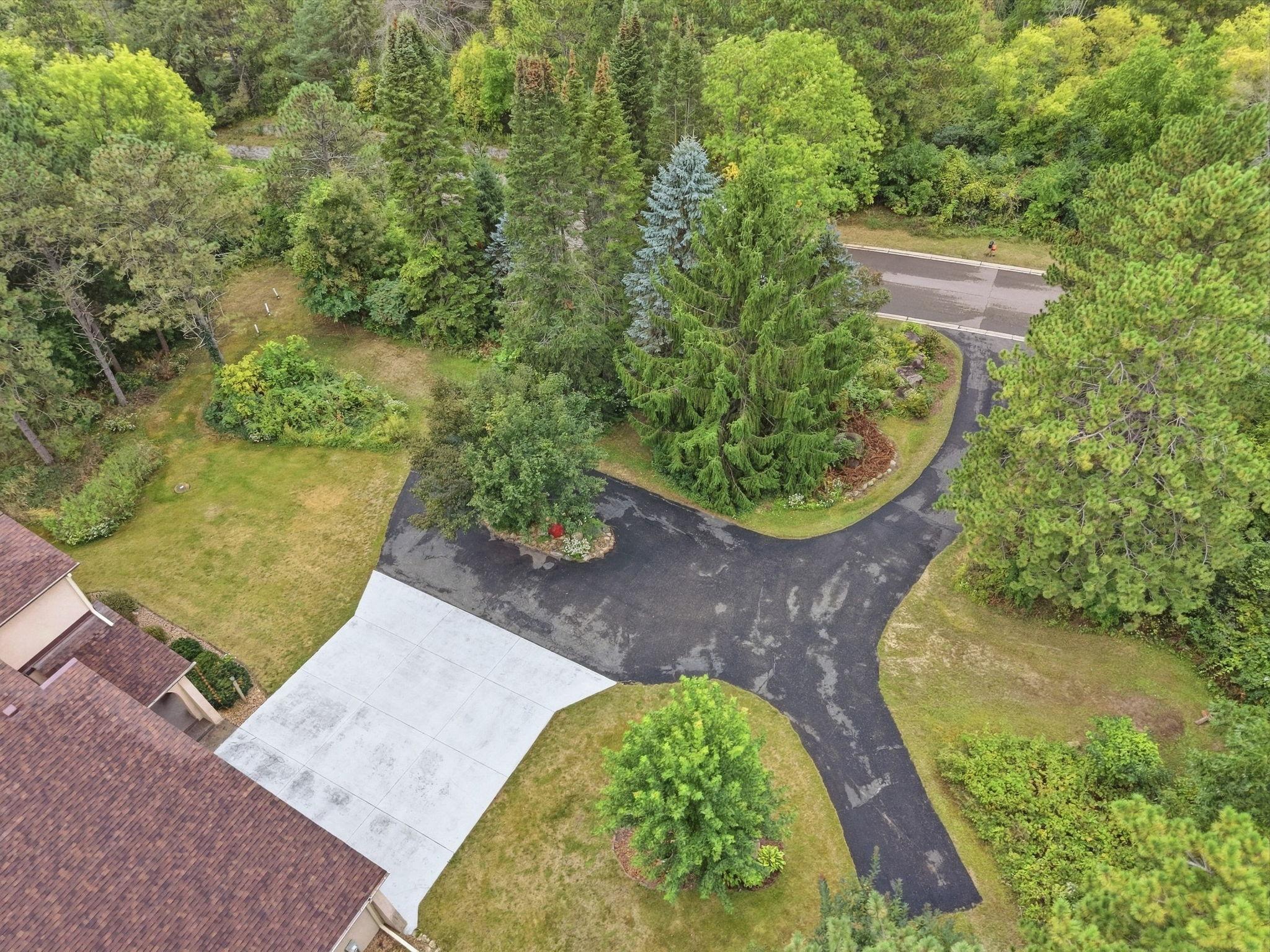 View of Residential at 6668 Crackleberry Trail, Woodbury MN 55129, Woodbury (69 of 77) - Mike Wilen | Minnesota Team Real Estate