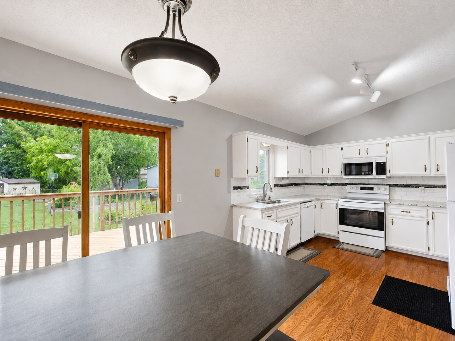 View of Residential at 7005 Jocelyn Avenue, Cottage Grove MN 55016, Cottage Grove (6 of 18) - Mike Wilen | Minnesota Team Real Estate