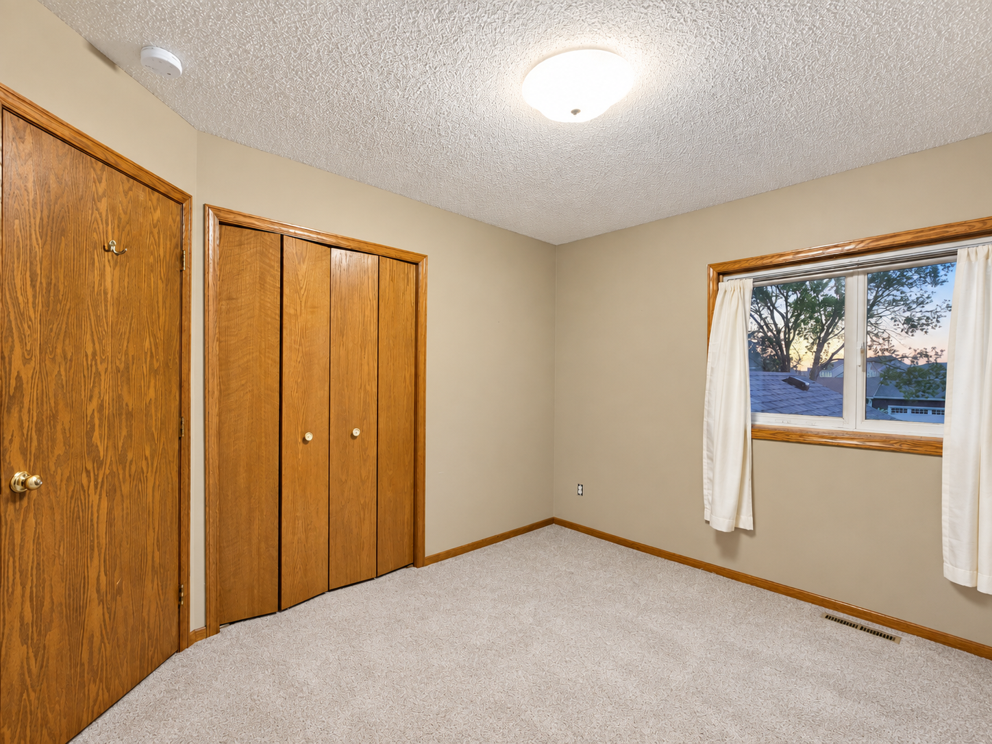View of Residential at 7005 Jocelyn Avenue, Cottage Grove MN 55016, Cottage Grove (14 of 18) - Mike Wilen | Minnesota Team Real Estate