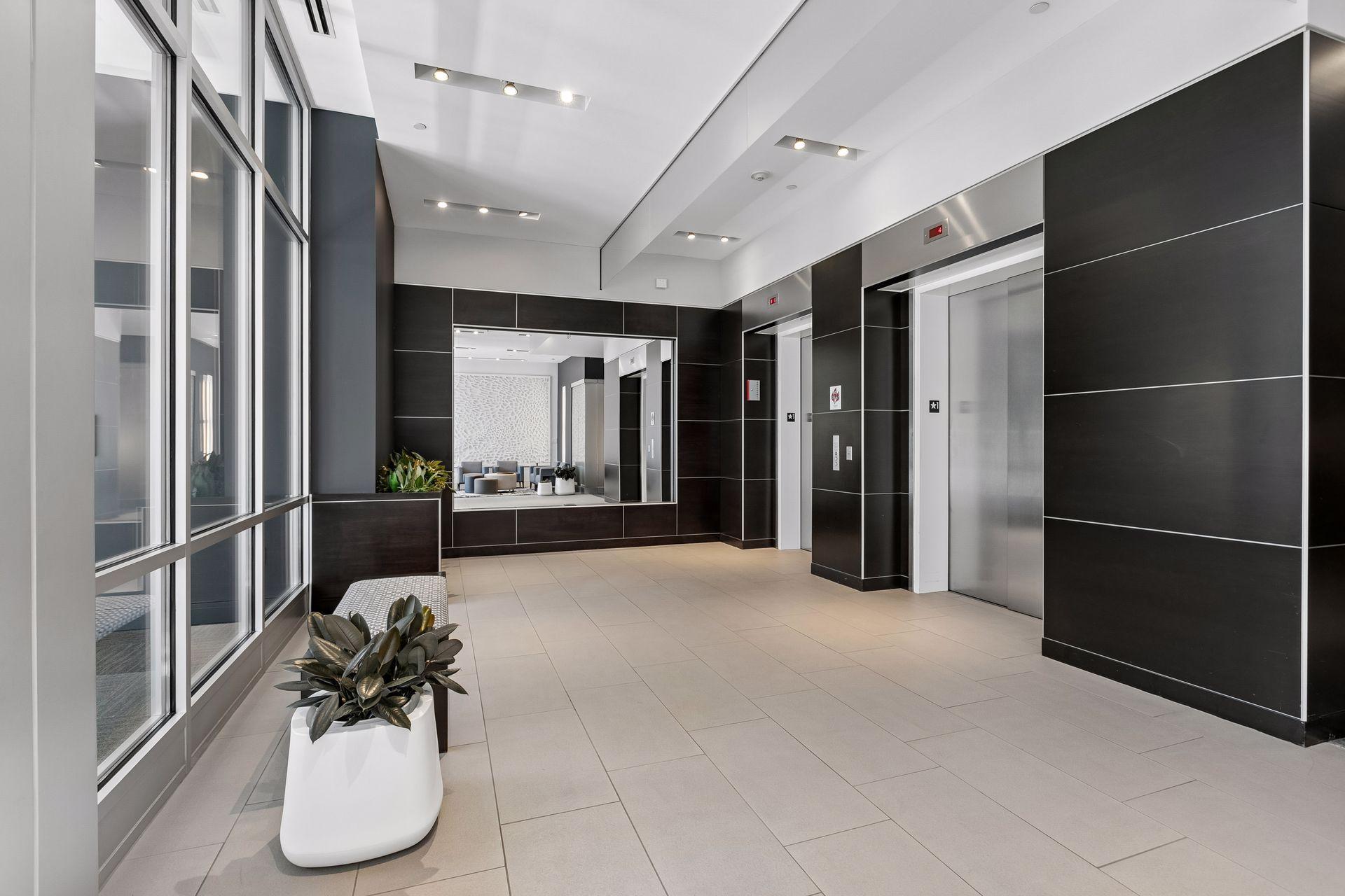 View of Residential at 45 University Avenue #403, Minneapolis MN 55414, Minneapolis (39 of 54) - Mike Wilen | Minnesota Team Real Estate