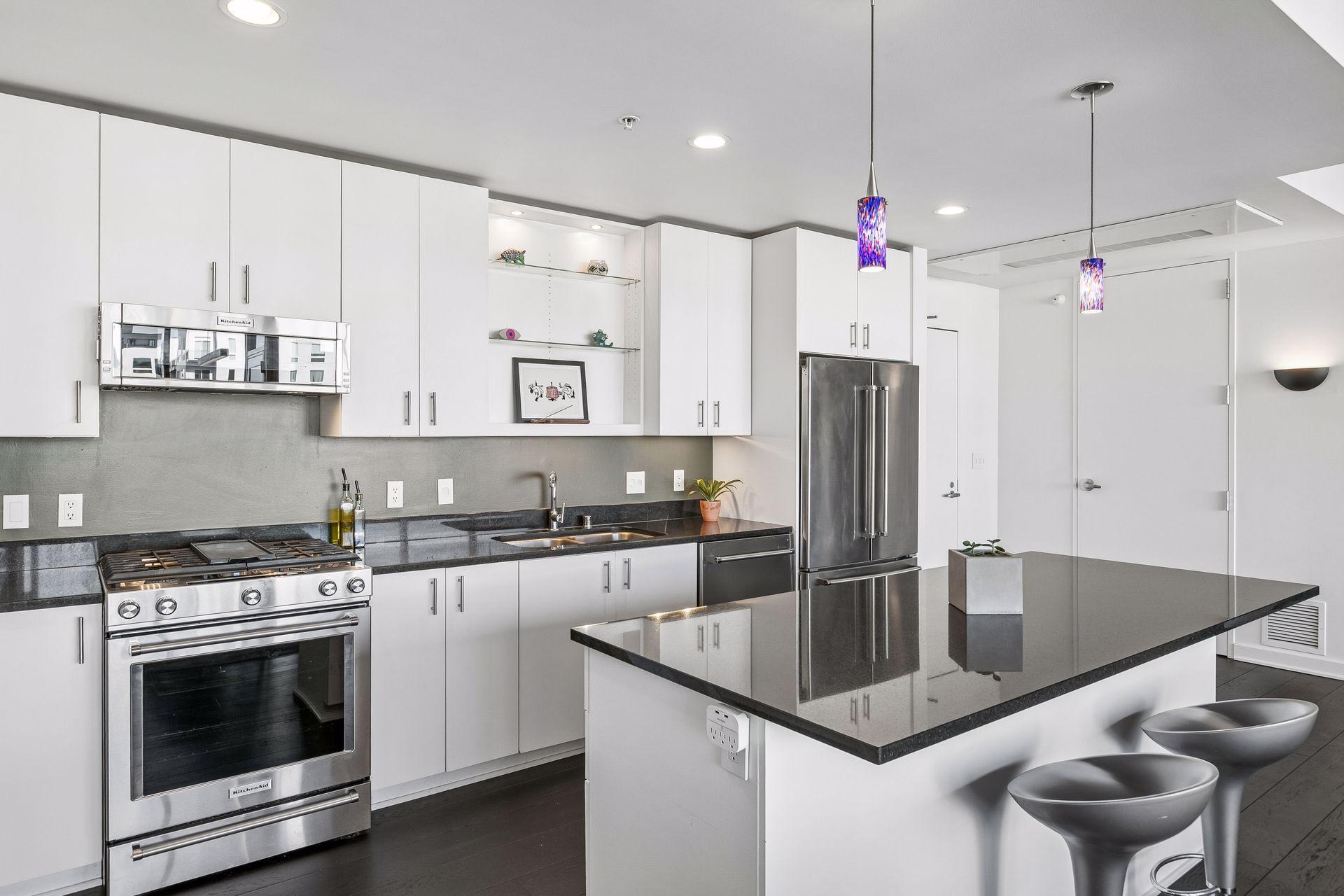 View of Residential at 45 University Avenue #403, Minneapolis MN 55414, Minneapolis (21 of 54) - Mike Wilen | Minnesota Team Real Estate