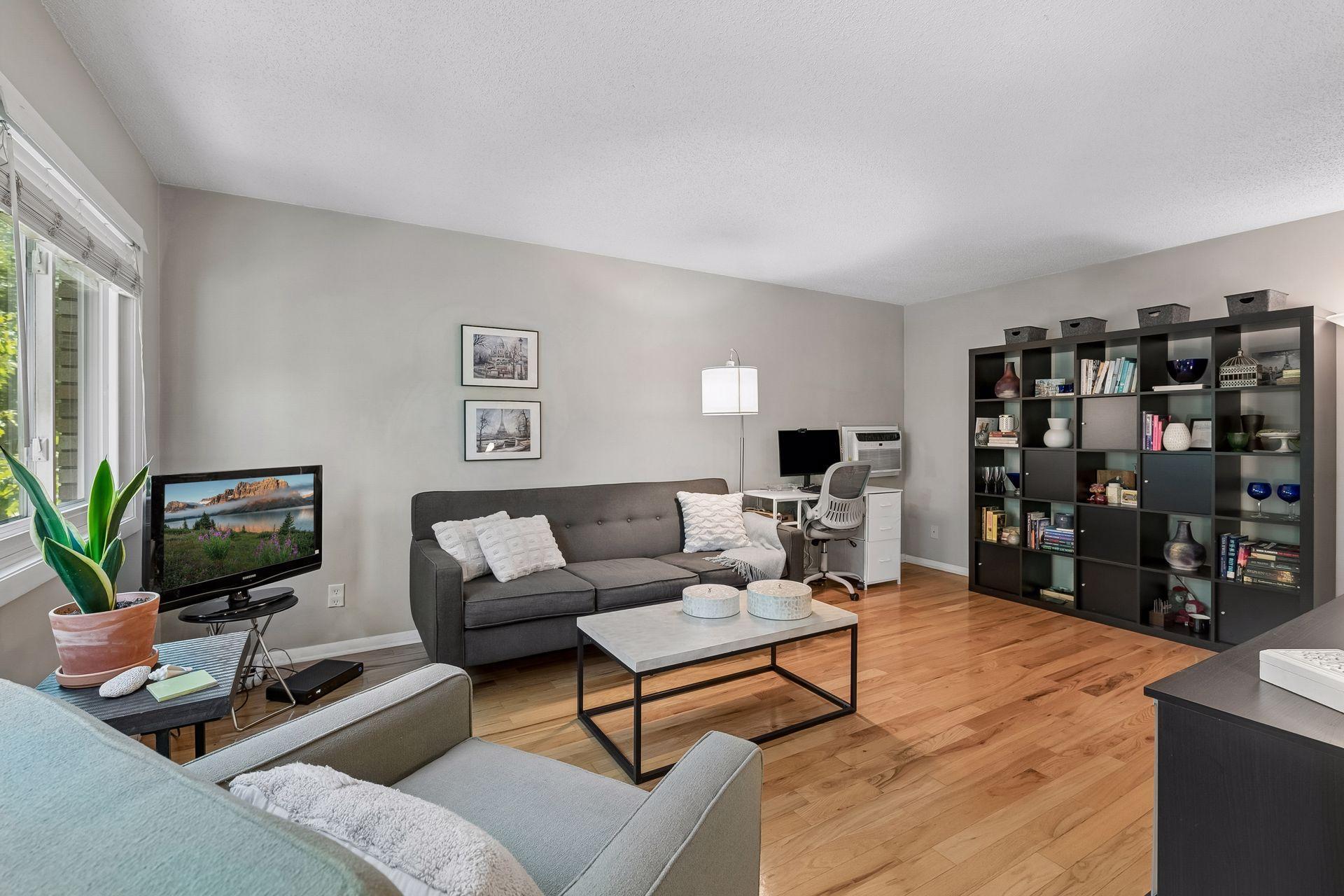 View of Residential at 3446 Pleasant Avenue #5, Minneapolis MN 55408, Minneapolis (7 of 35) - Mike Wilen | Minnesota Team Real Estate