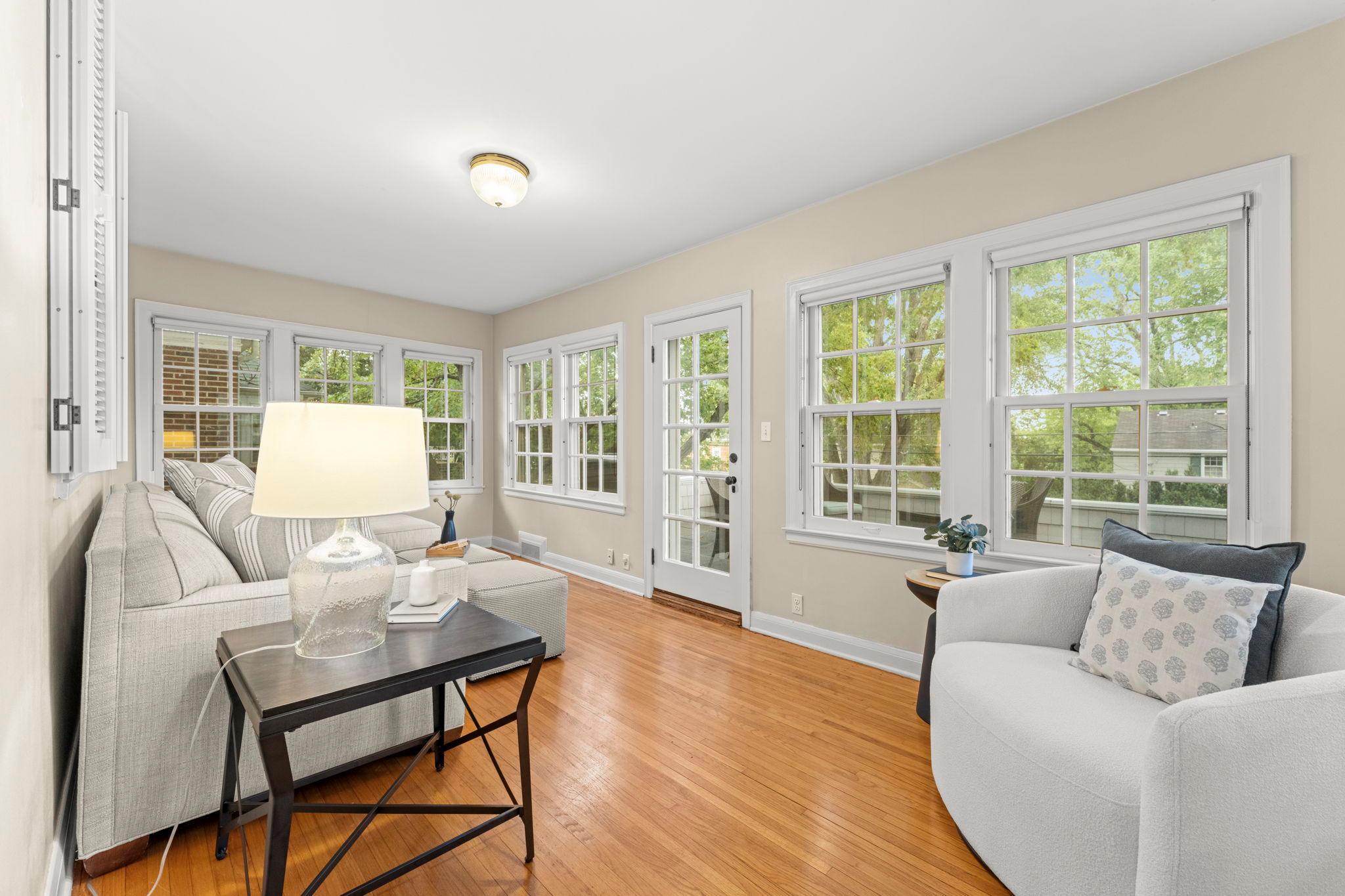 View of Residential at 3725 Glenhurst Avenue, Saint Louis Park MN 55416, Saint Louis Park (30 of 65) - Mike Wilen | Minnesota Team Real Estate