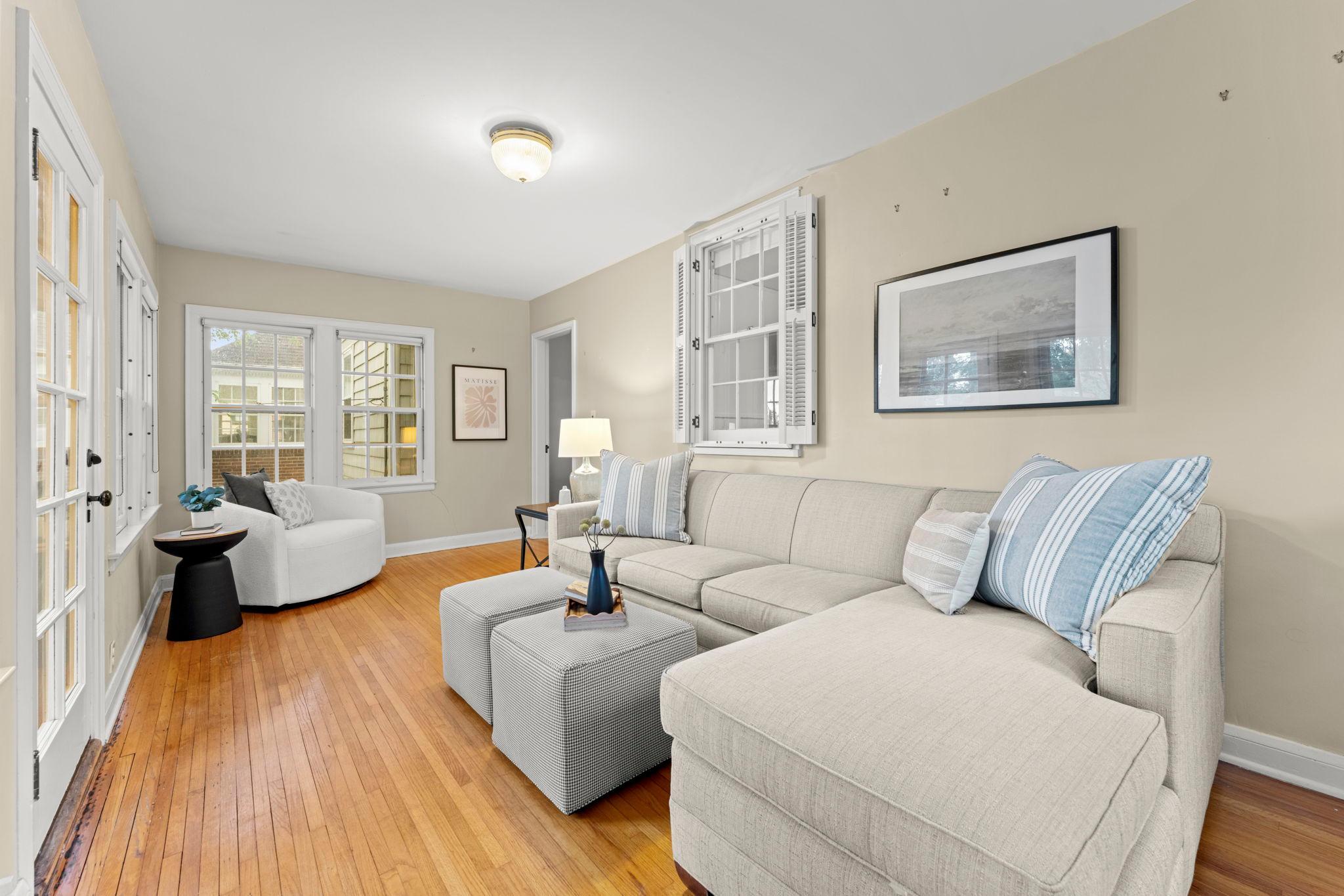 View of Residential at 3725 Glenhurst Avenue, Saint Louis Park MN 55416, Saint Louis Park (32 of 65) - Mike Wilen | Minnesota Team Real Estate