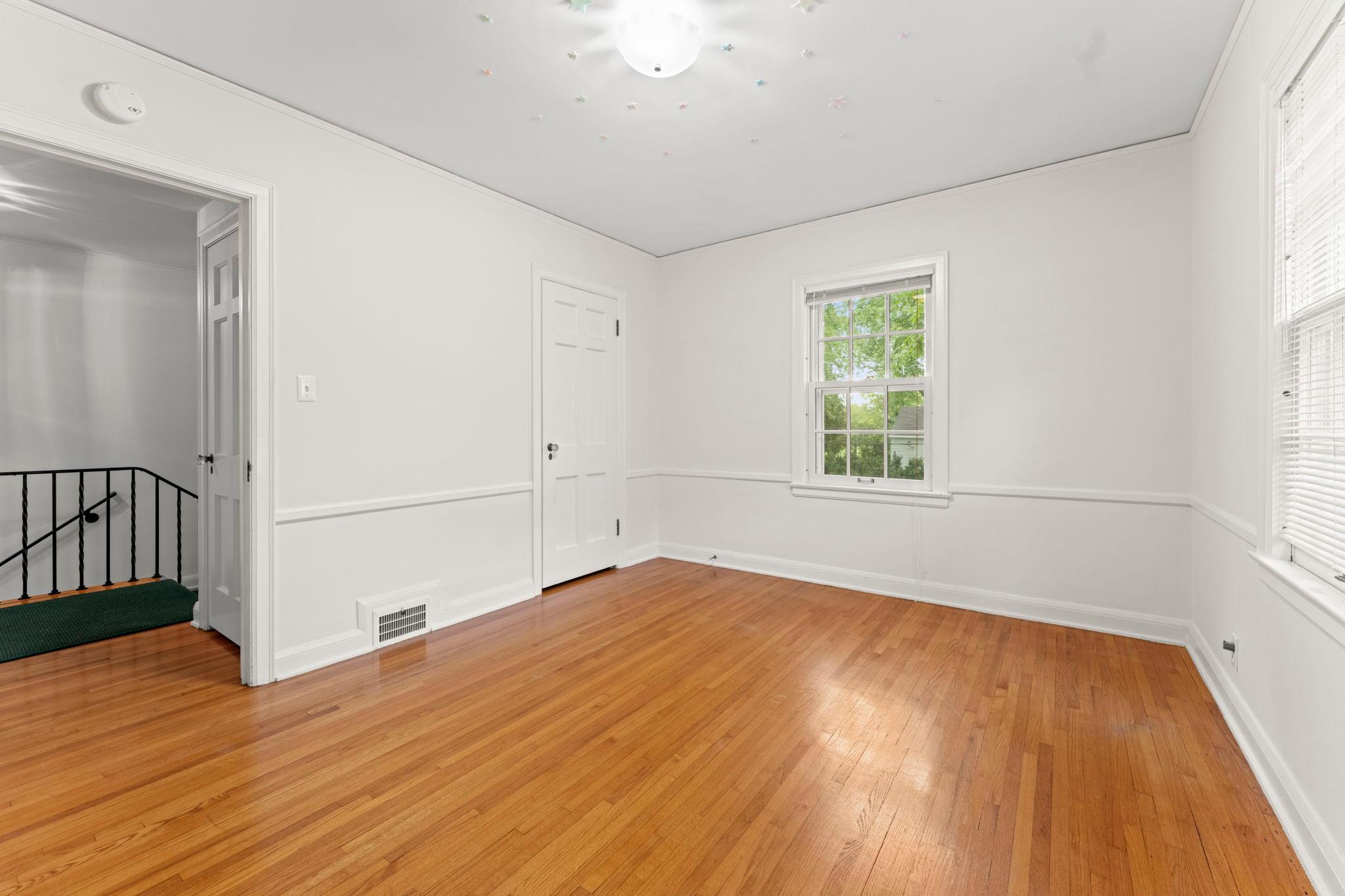 View of Residential at 3725 Glenhurst Avenue, Saint Louis Park MN 55416, Saint Louis Park (42 of 65) - Mike Wilen | Minnesota Team Real Estate