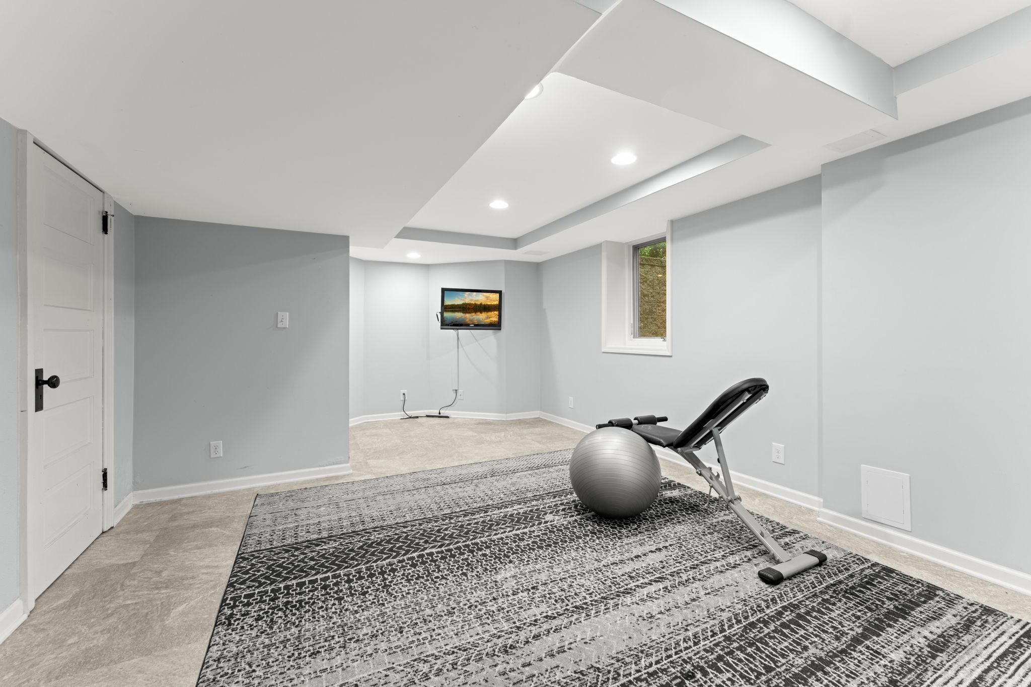 View of Residential at 3725 Glenhurst Avenue, Saint Louis Park MN 55416, Saint Louis Park (51 of 65) - Mike Wilen | Minnesota Team Real Estate