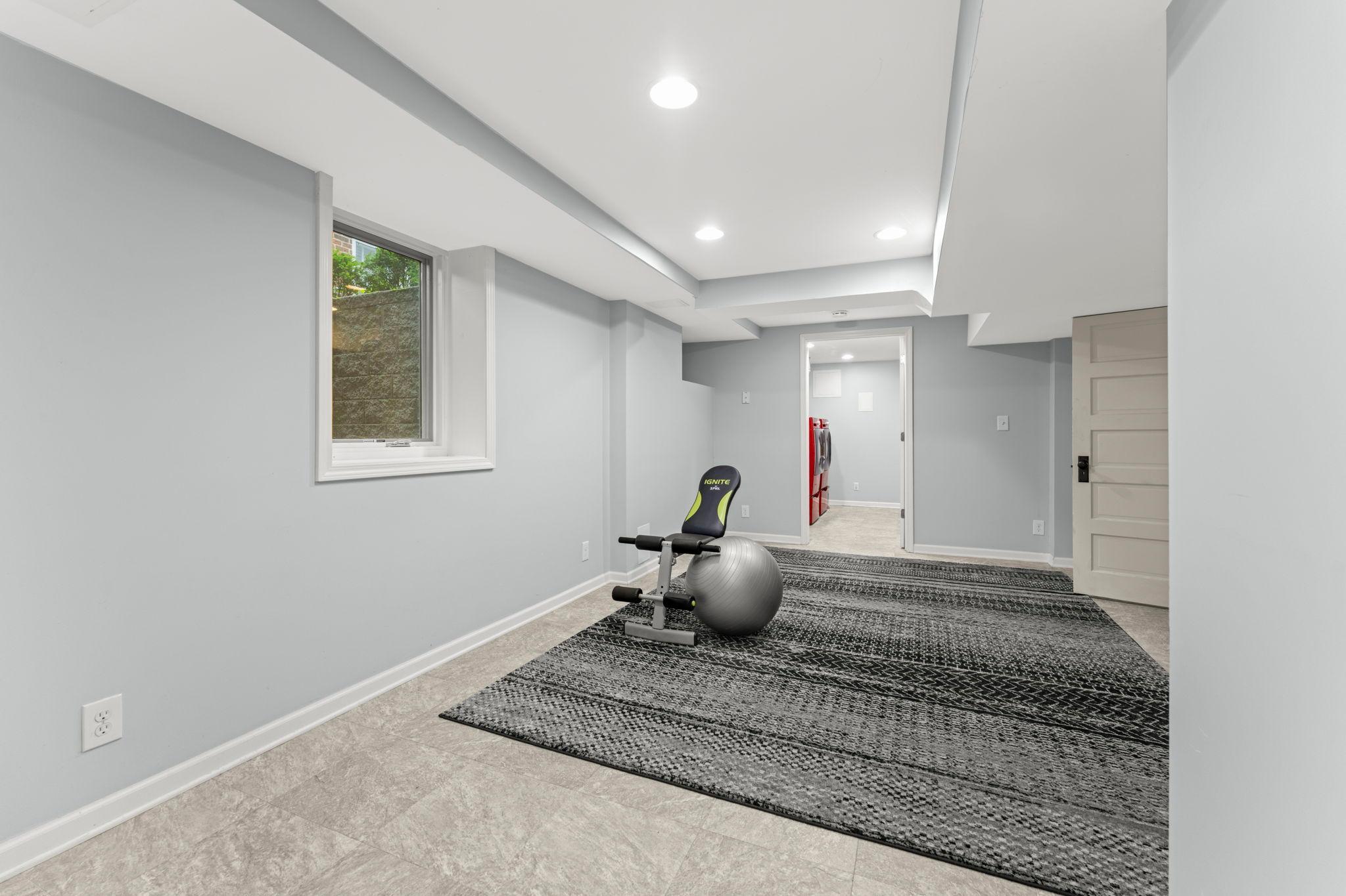 View of Residential at 3725 Glenhurst Avenue, Saint Louis Park MN 55416, Saint Louis Park (53 of 65) - Mike Wilen | Minnesota Team Real Estate