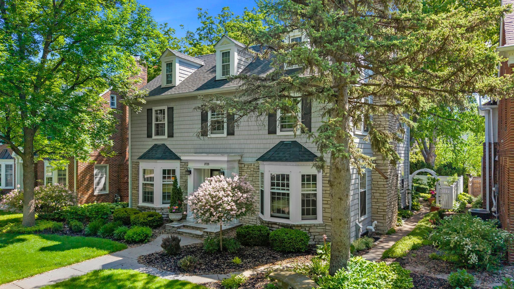 View of Single Family at 3725 Glenhurst Avenue, Saint Louis Park - Mike Wilen | Minnesota Team Real Estate