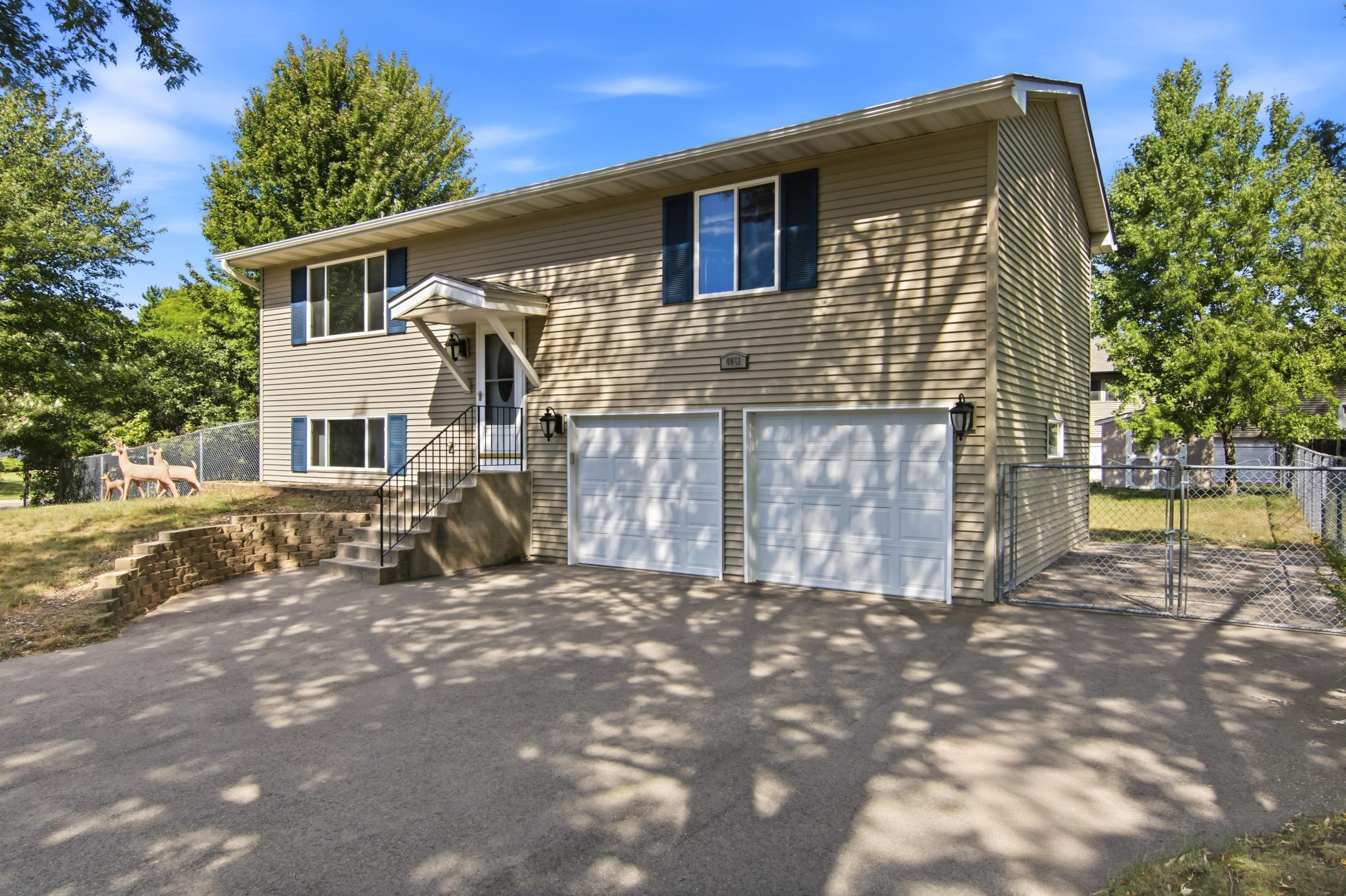 View of Residential at 4061 99th Avenue, Blaine MN 55014, Blaine (33 of 35) - Mike Wilen | Minnesota Team Real Estate