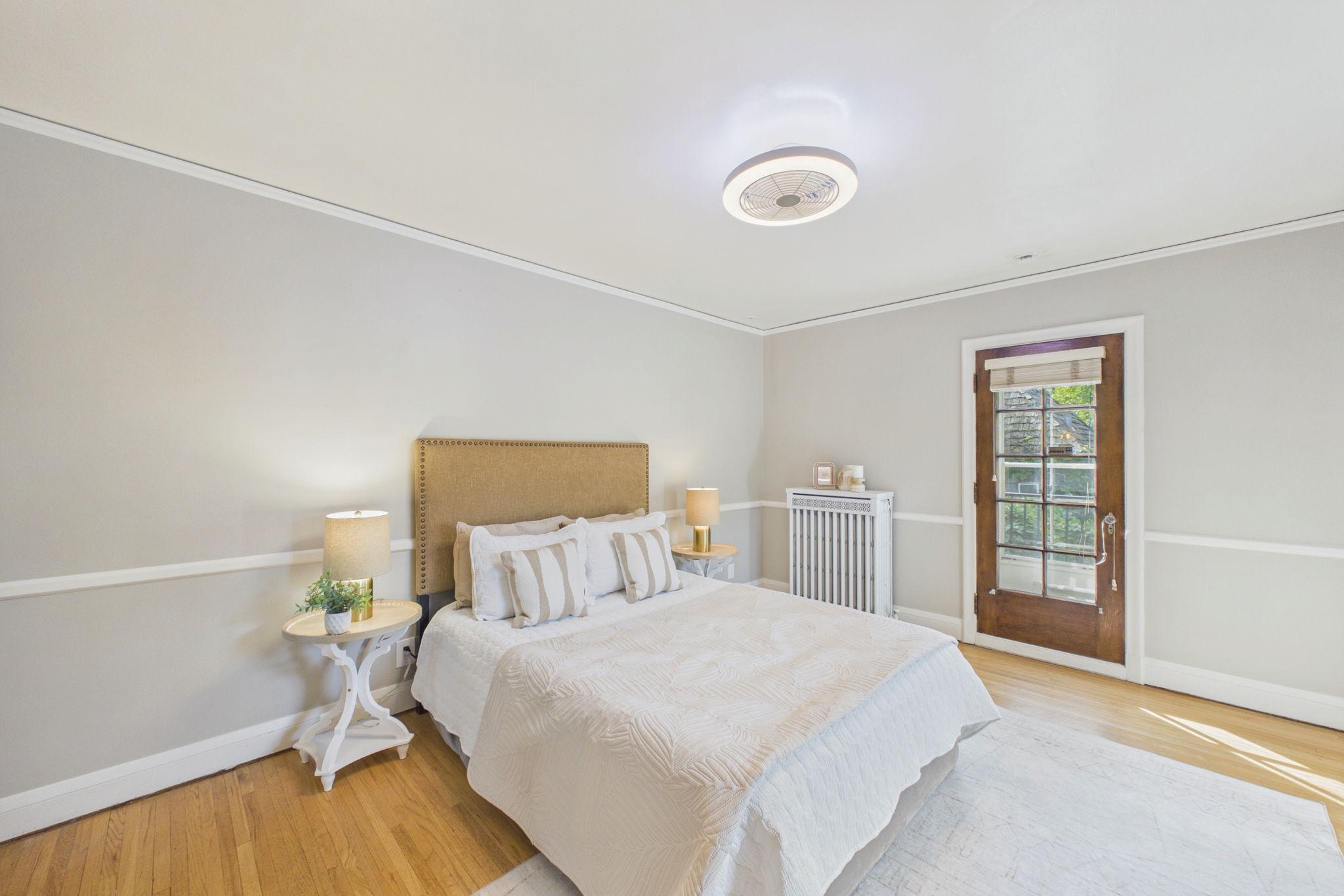 View of Residential at 3944 Xerxes Avenue, Minneapolis MN 55410, Minneapolis (27 of 63) - Mike Wilen | Minnesota Team Real Estate
