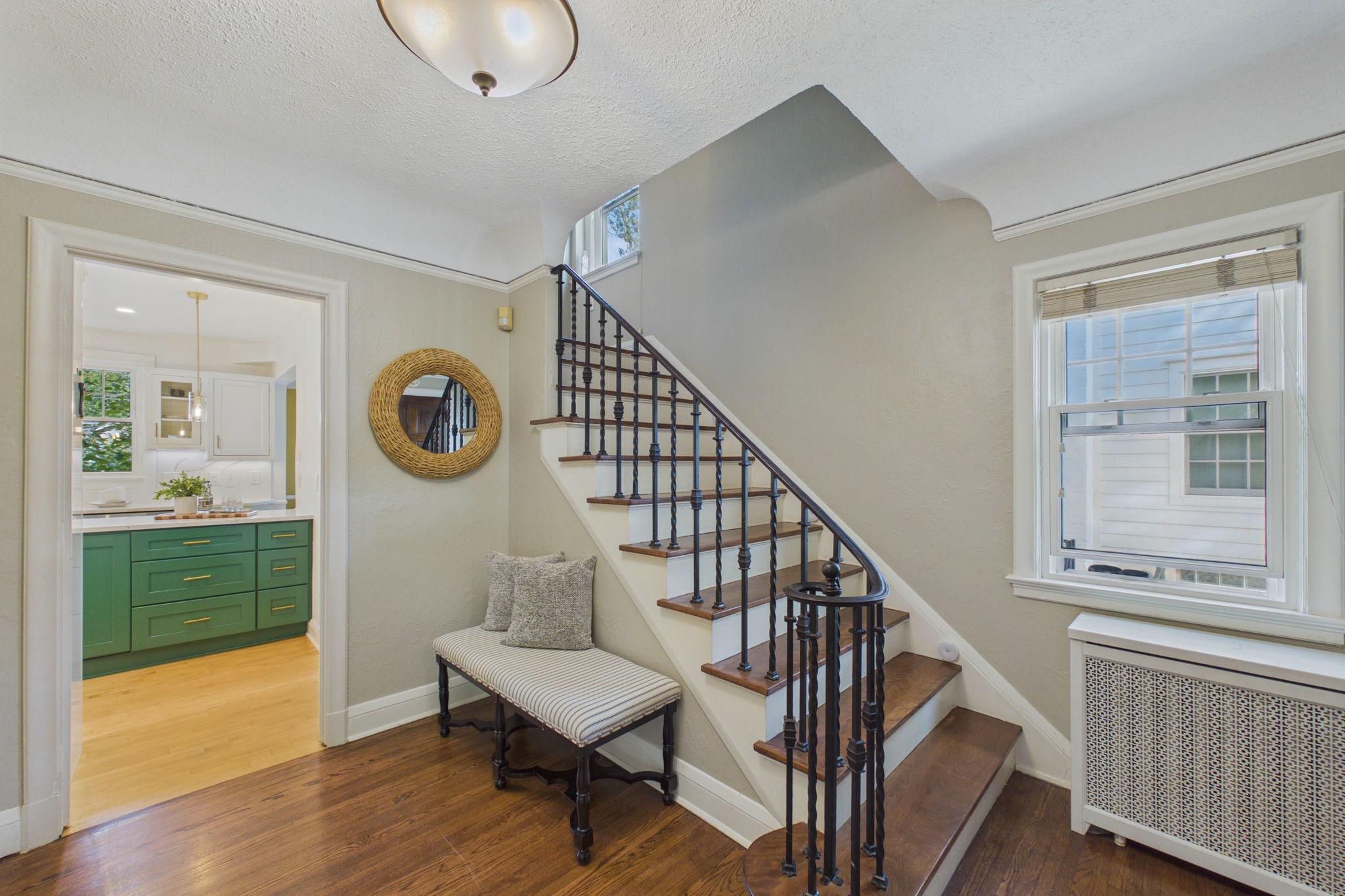 View of Residential at 3944 Xerxes Avenue, Minneapolis MN 55410, Minneapolis (3 of 63) - Mike Wilen | Minnesota Team Real Estate