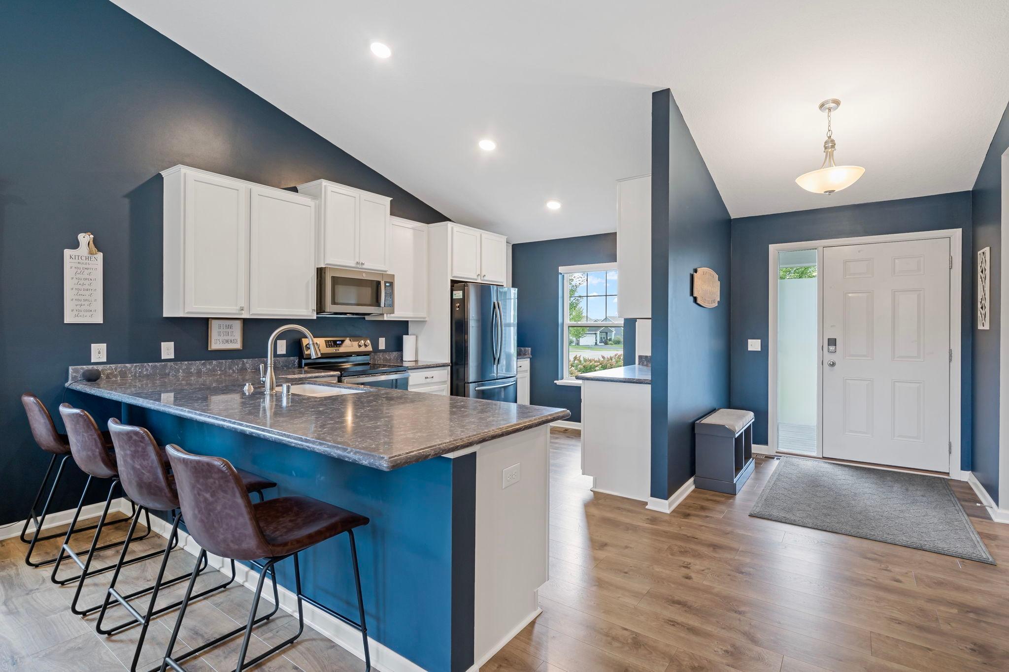 View of Residential at 15135 Emory Circle, Apple Valley MN 55124, Apple Valley (4 of 72) - Mike Wilen | Minnesota Team Real Estate