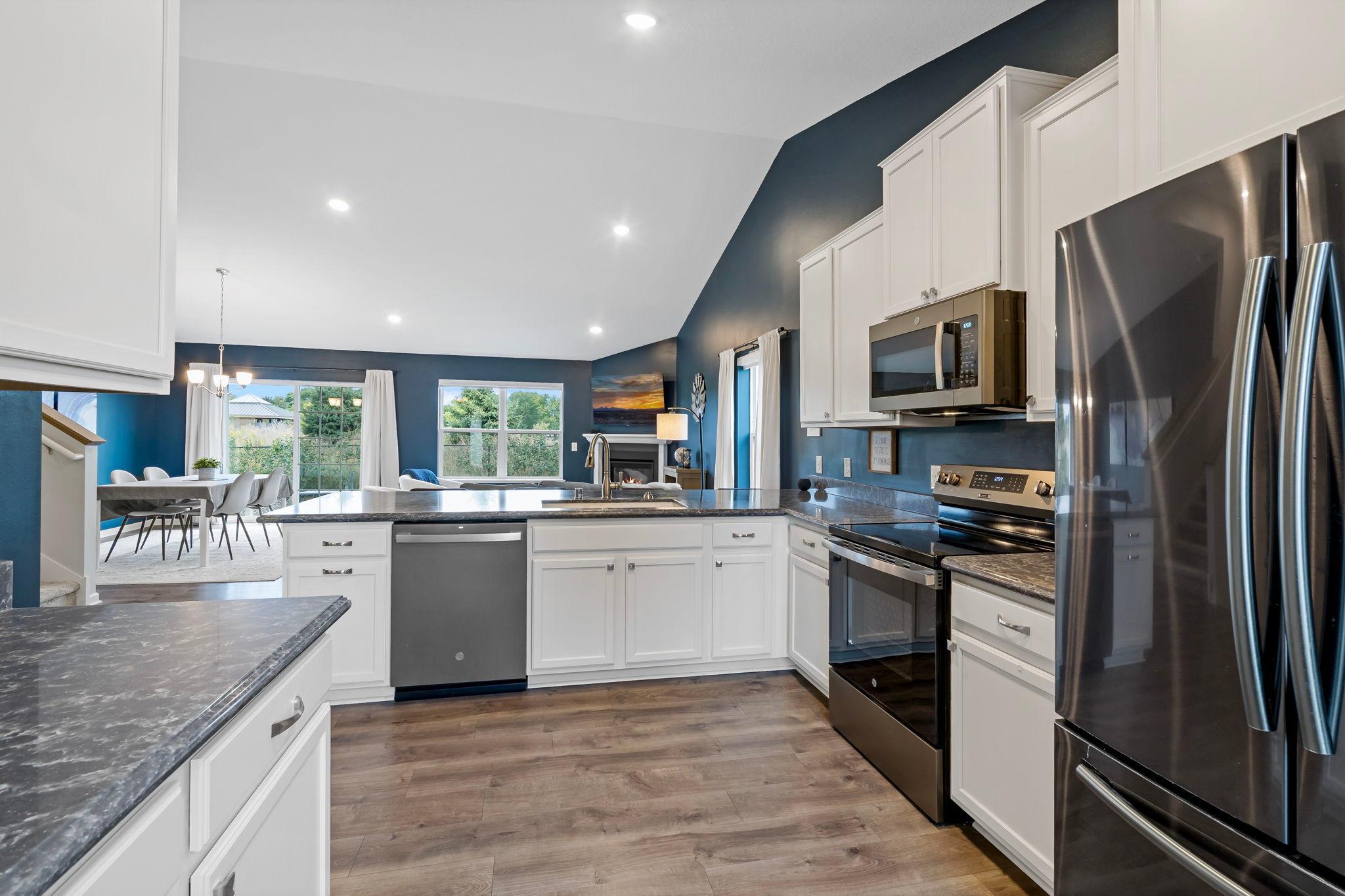 View of Residential at 15135 Emory Circle, Apple Valley MN 55124, Apple Valley (14 of 72) - Mike Wilen | Minnesota Team Real Estate