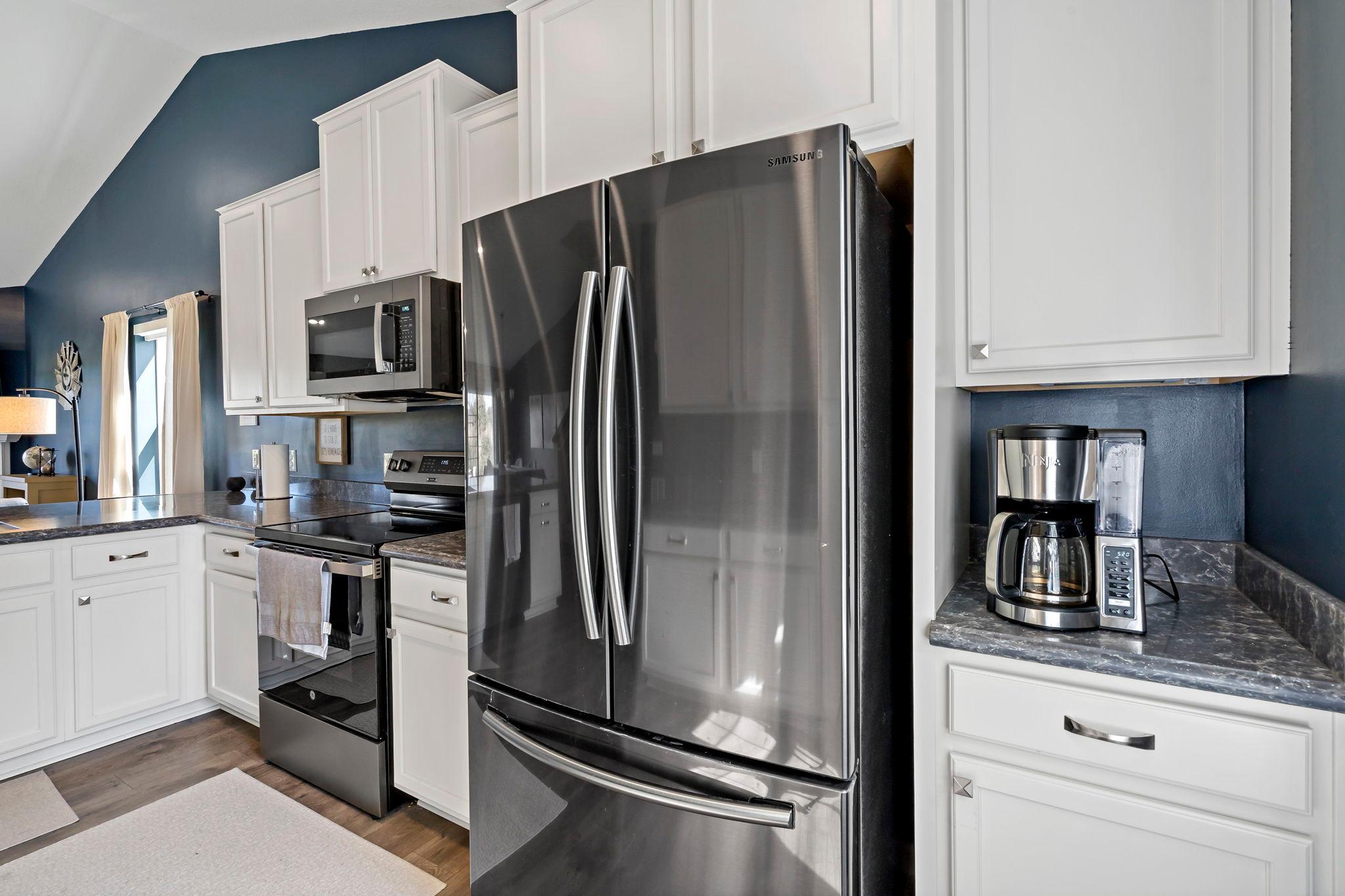 View of Residential at 15135 Emory Circle, Apple Valley MN 55124, Apple Valley (16 of 72) - Mike Wilen | Minnesota Team Real Estate